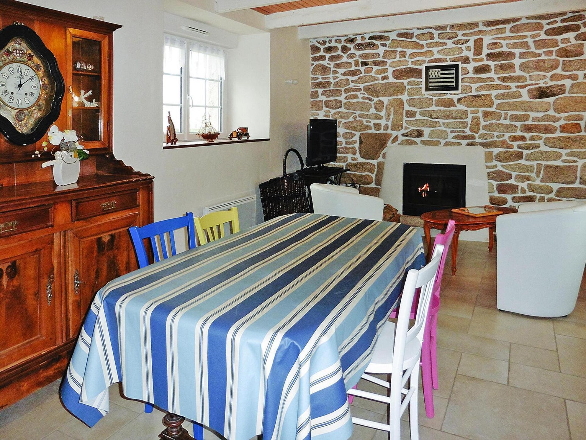 Authentiek stenen huis op 200 meter van strand in Lesconil - foto 5