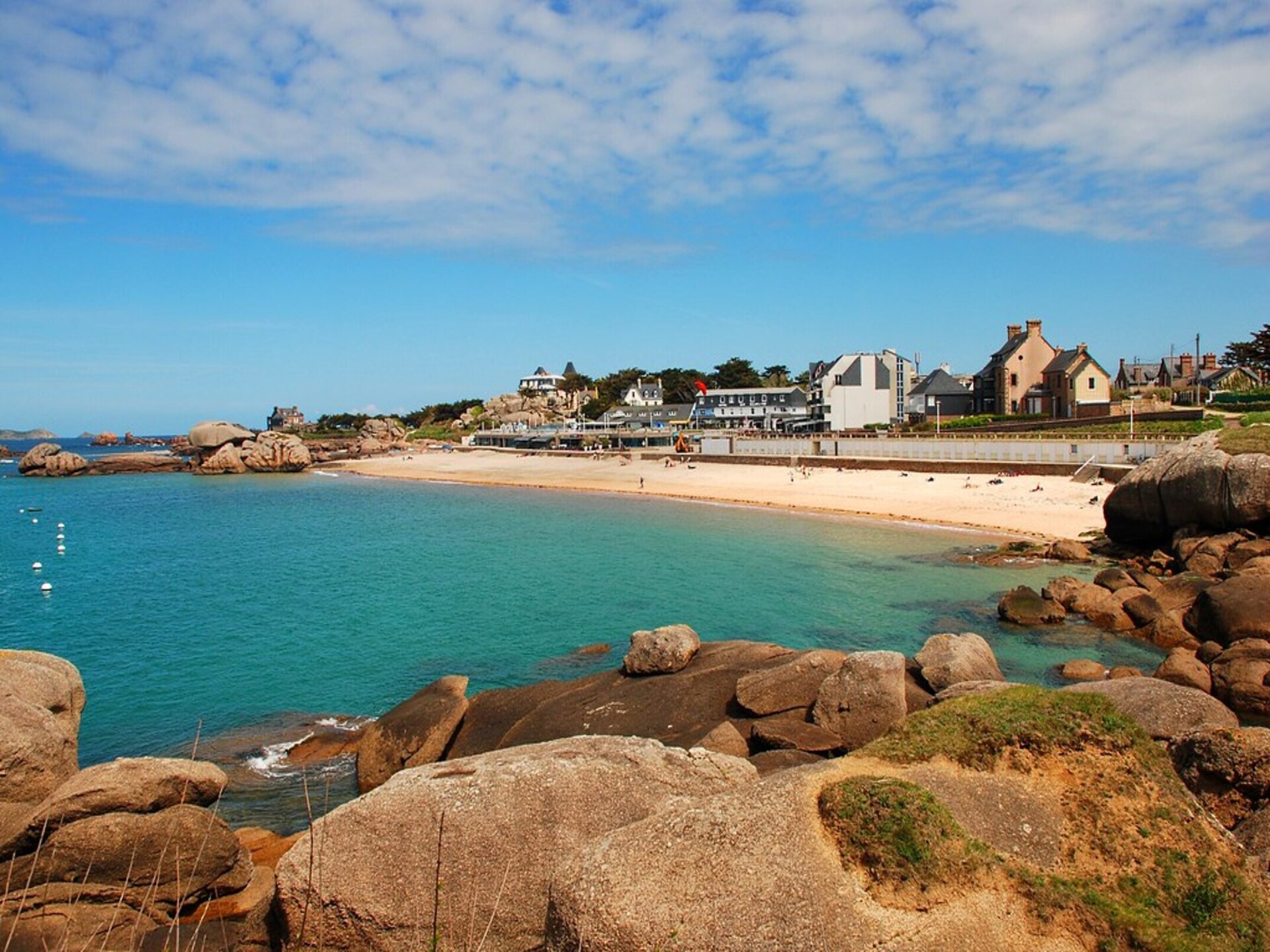 Authentiek stenen huis op 200 meter van strand in Lesconil - foto 17