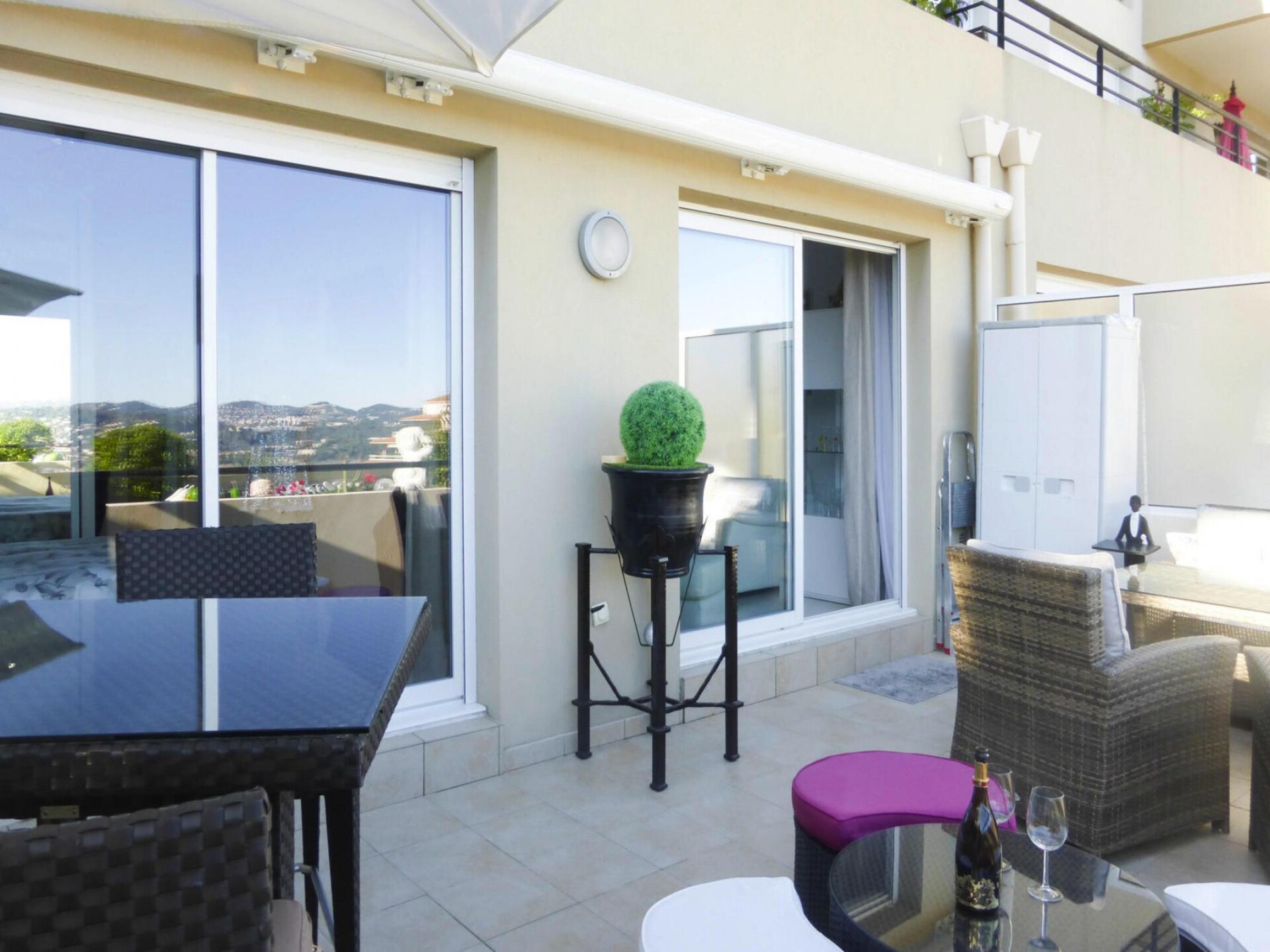 Modern appartement met panoramisch zeezicht in Mandelieu-la-Napoule - foto 1