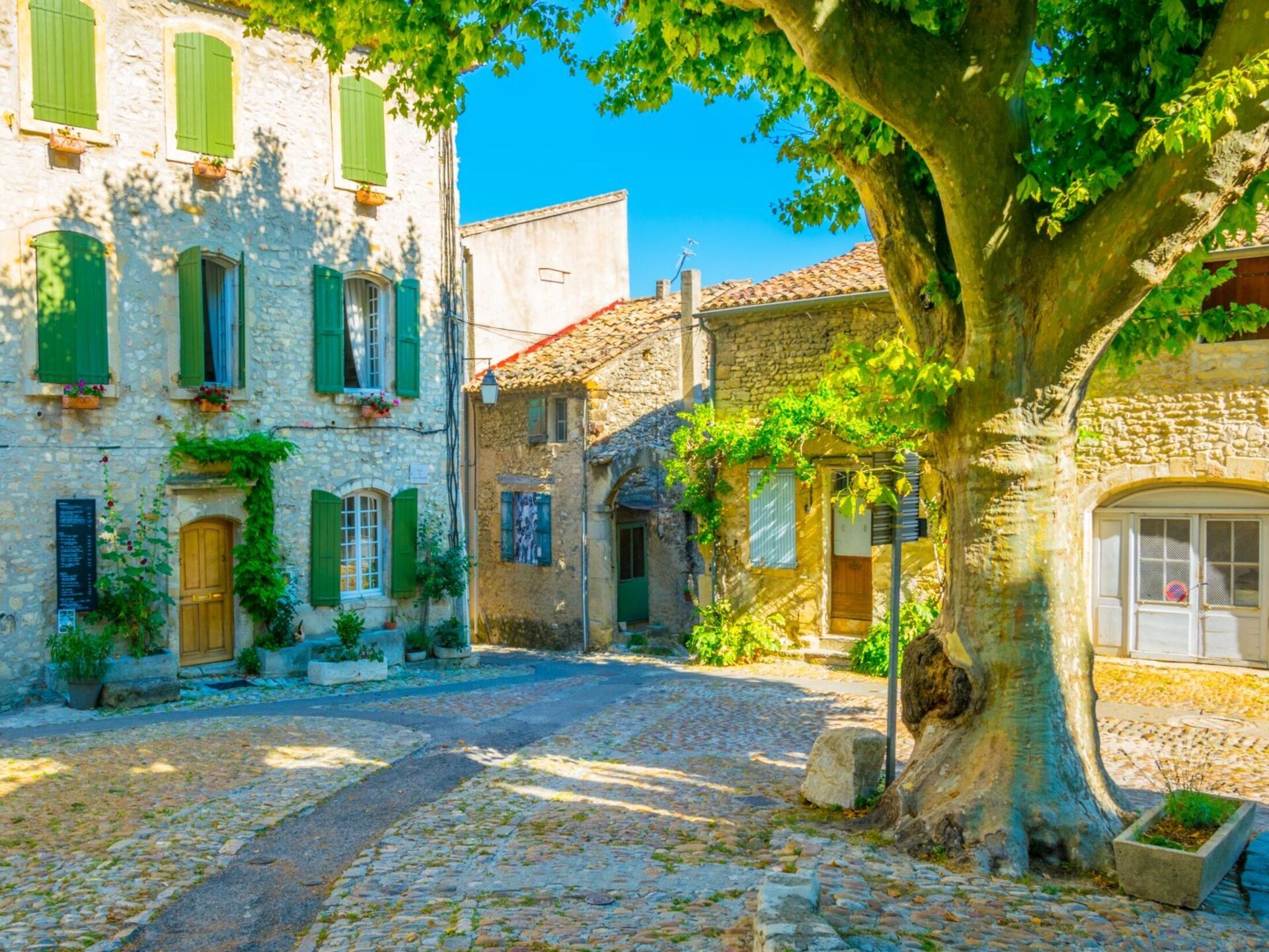 Vrijstaand vakantiehuis met zwembad aan de voet van Mont Ventoux - foto 16