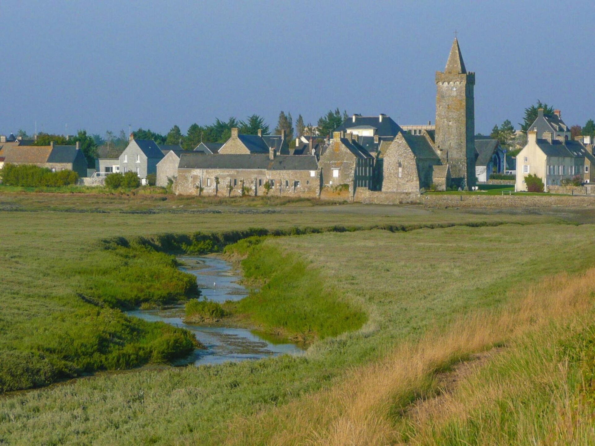 Licht vakantiehuis op 400m van strand in Portbail met omheinde tuin - foto 34