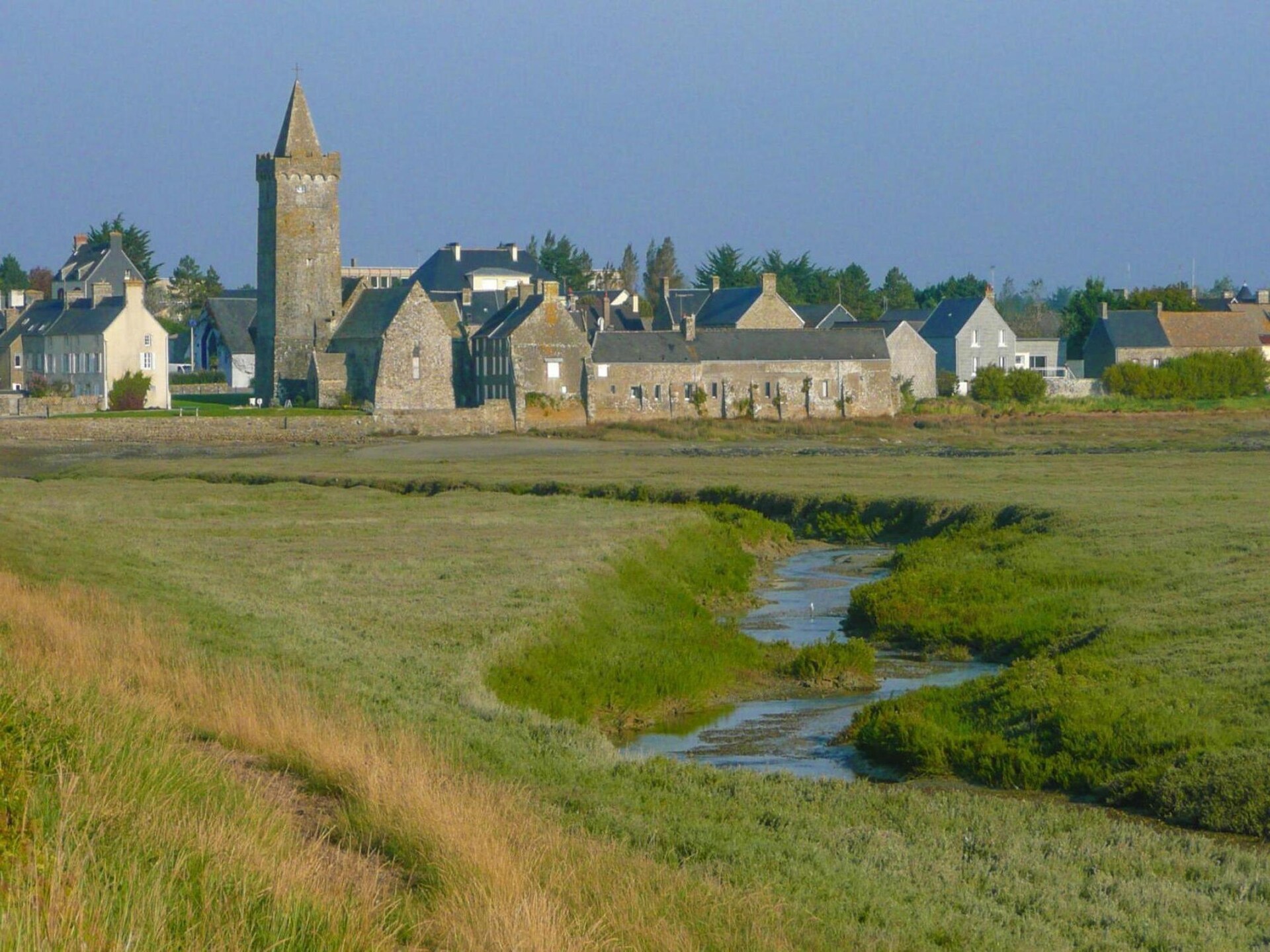 Licht vakantiehuis op 400m van strand in Portbail met omheinde tuin - foto 18