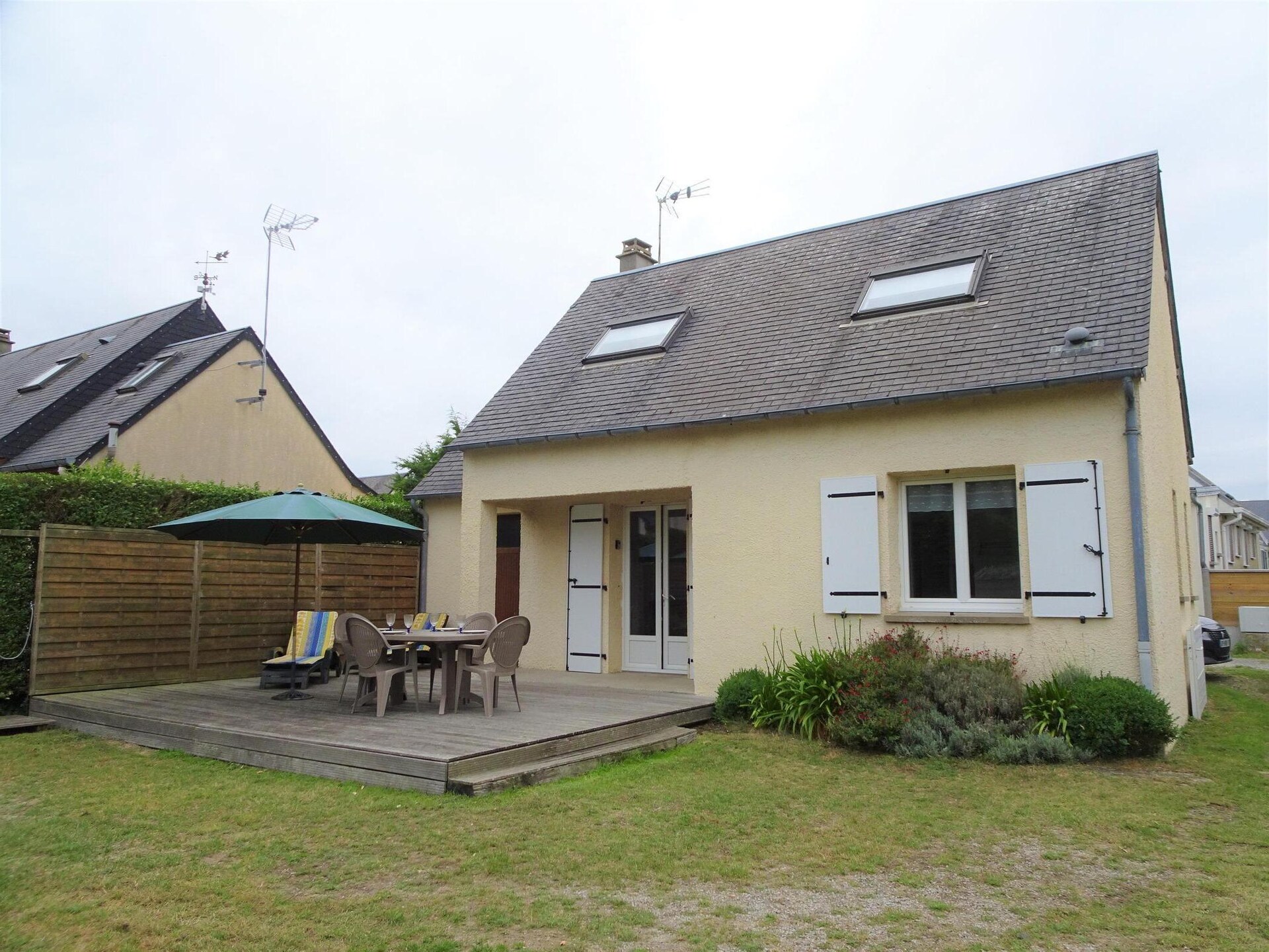 Licht vakantiehuis op 400m van strand in Portbail met omheinde tuin - foto 6
