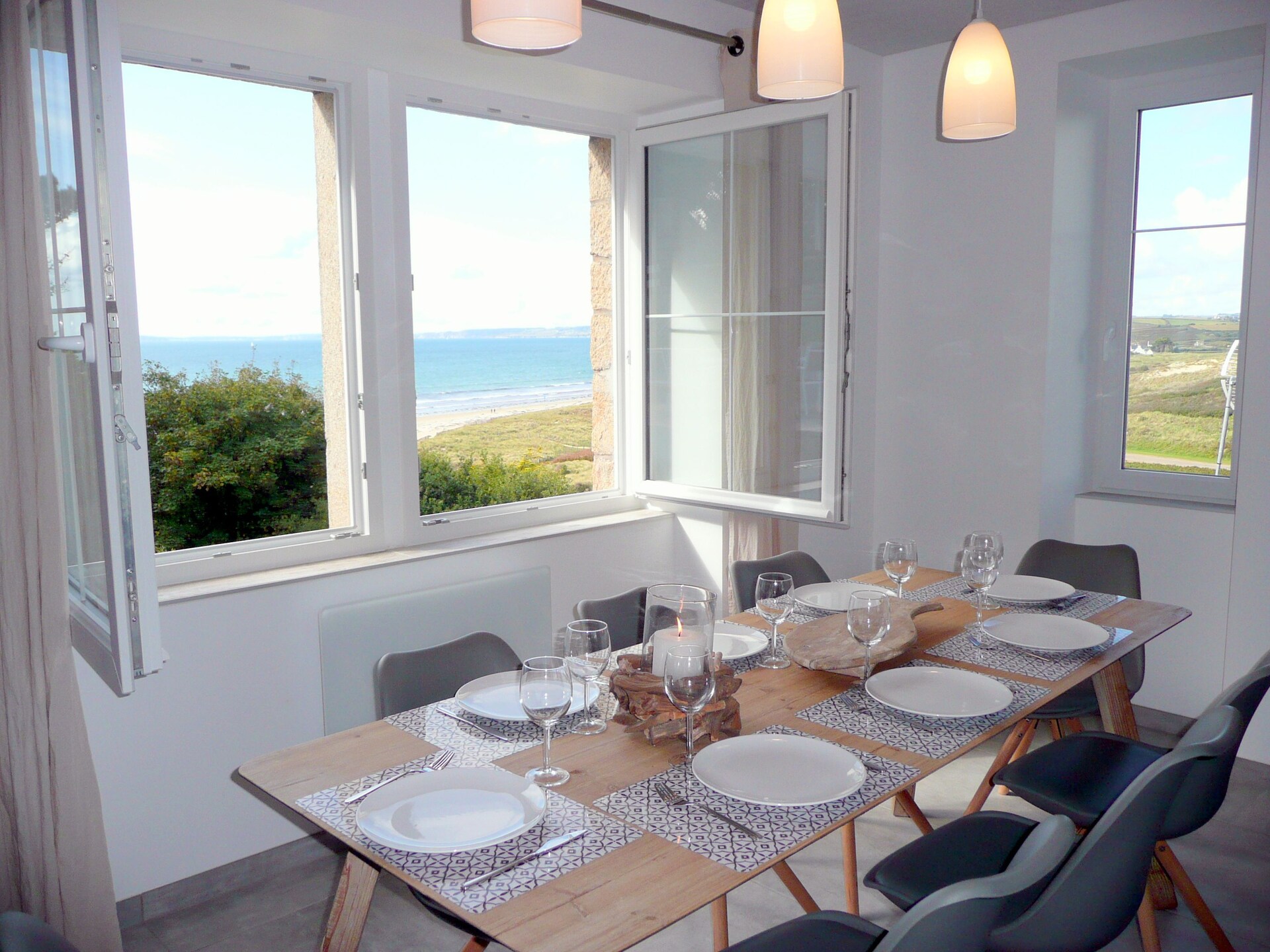 Stenen vakantiehuis met panoramisch zeezicht op 100 meter van het strand - foto 9
