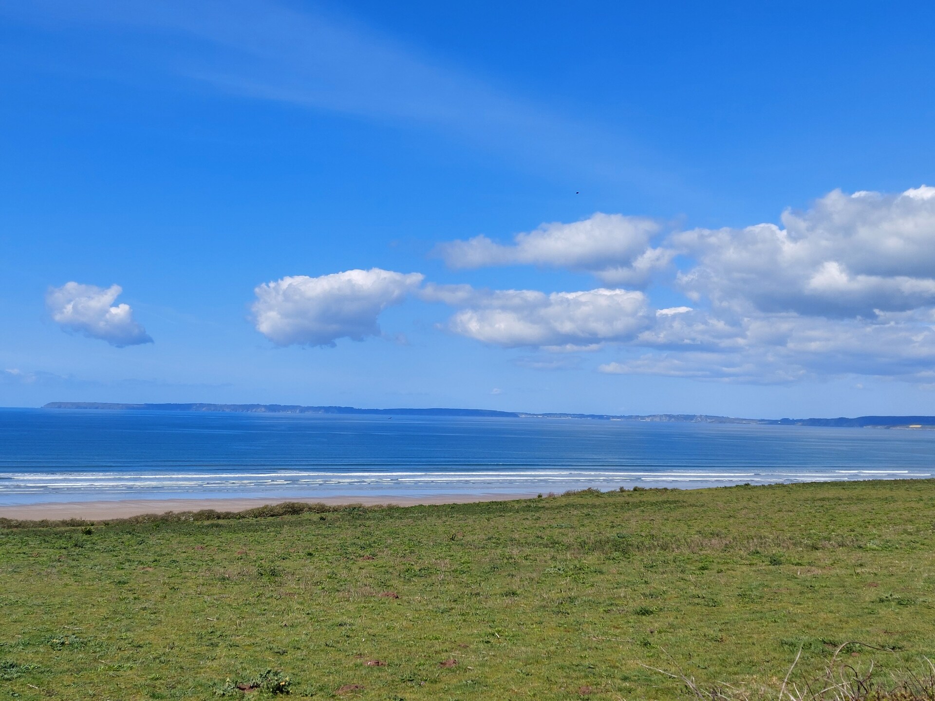 Stenen vakantiehuis met panoramisch zeezicht op 100 meter van het strand - foto 36