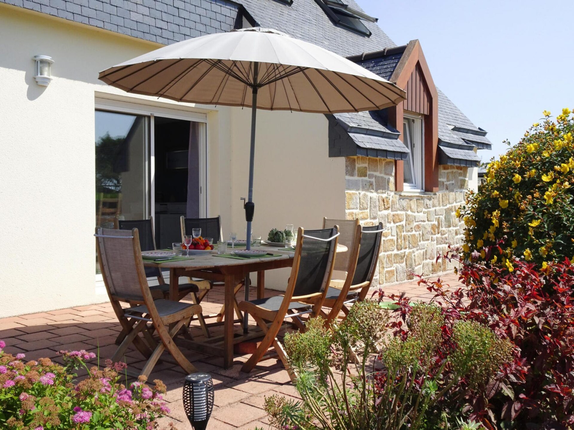 Vrijstaand vakantiehuis met tuin, 400m van baai bij Paimpol - foto 2