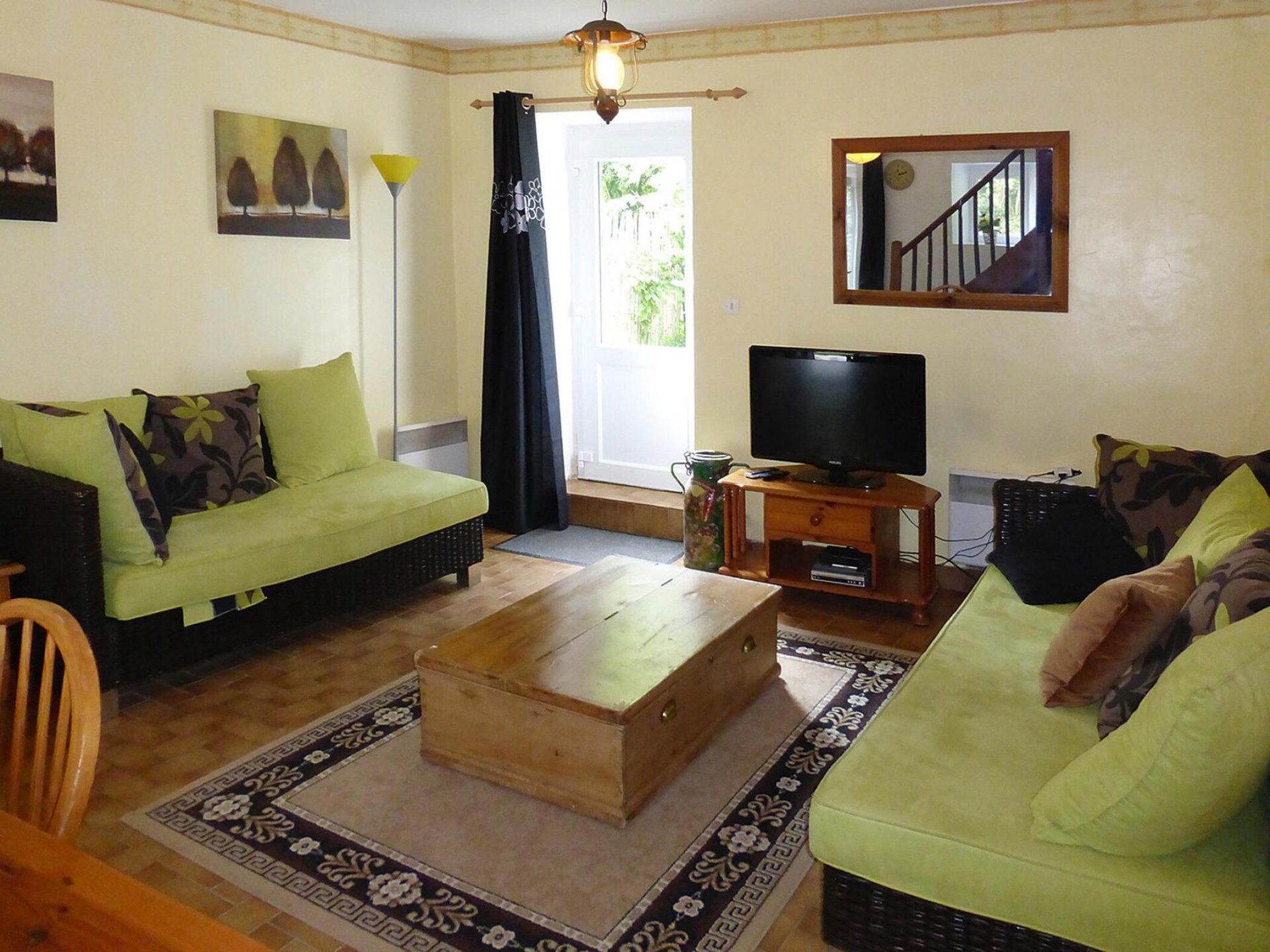 Rustiek vakantiehuis aan eigen visvijver bij St. Sauveur-le-Vicomte - foto 4
