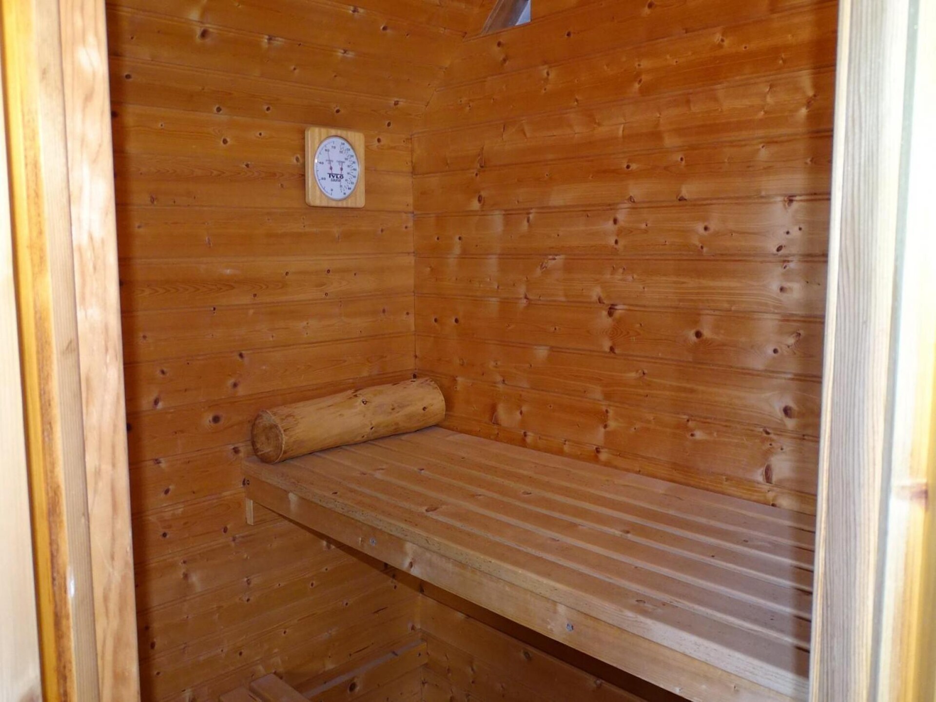 Vrijstaand vakantiehuis met sauna en zeezicht op 50 meter van het strand in Pénestin - foto 16