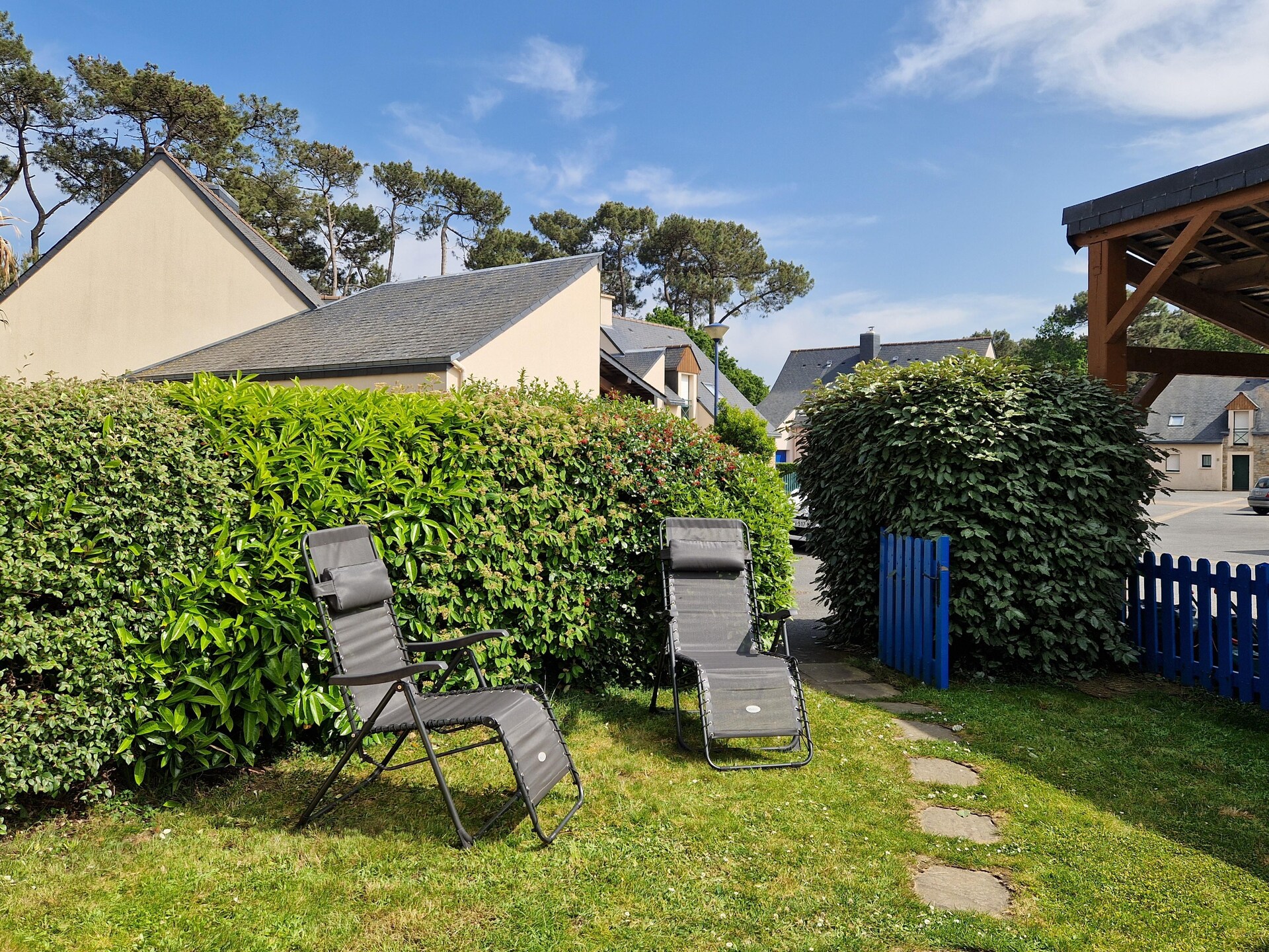 Gezellig vakantiehuis voor 6 aan de Smaragdkust met zwembad en tuin - foto 10
