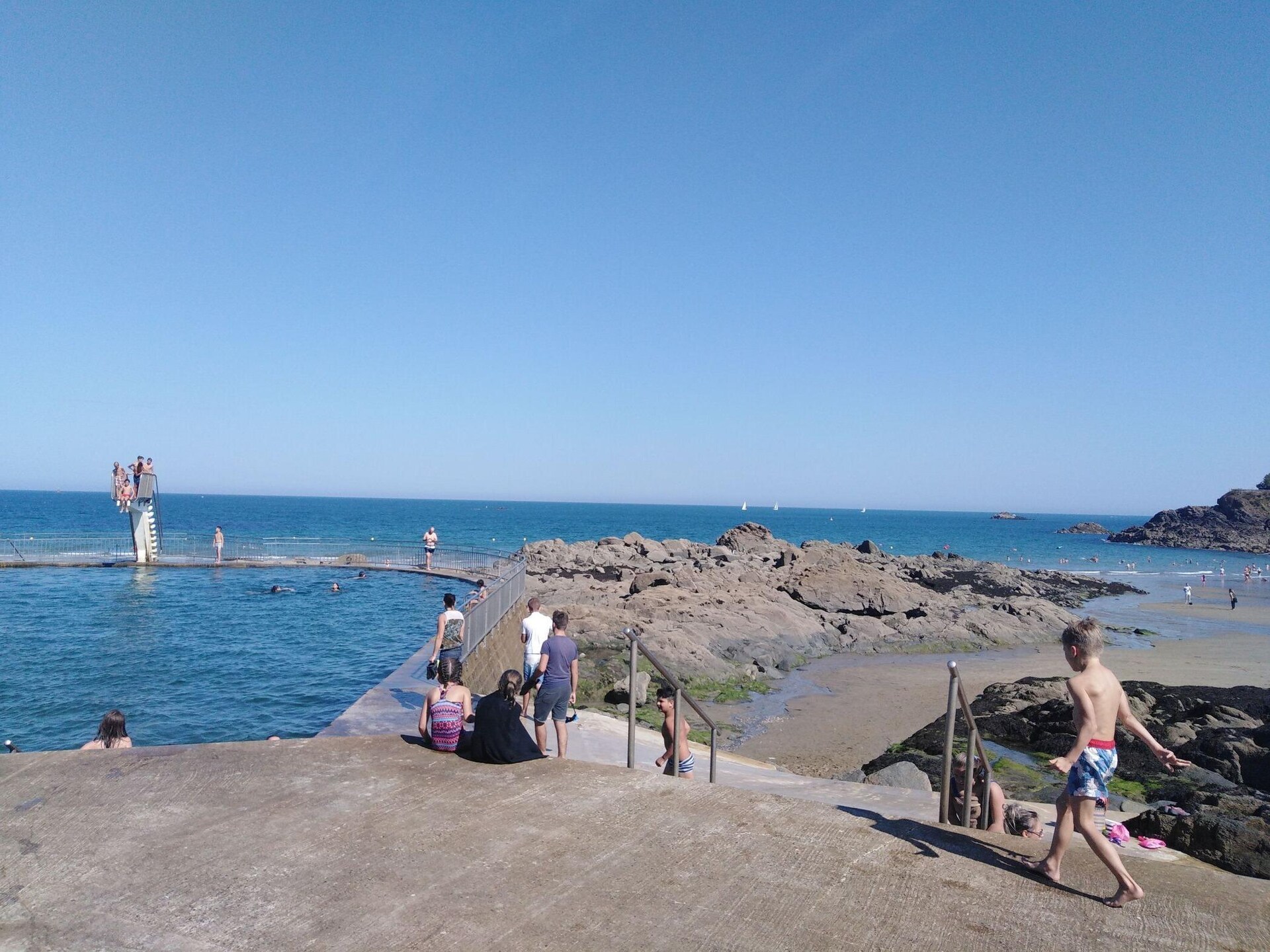 Sfeervol vakantiehuis met zeezicht in St. Quay-Portrieux, op 300m van het strand - foto 37