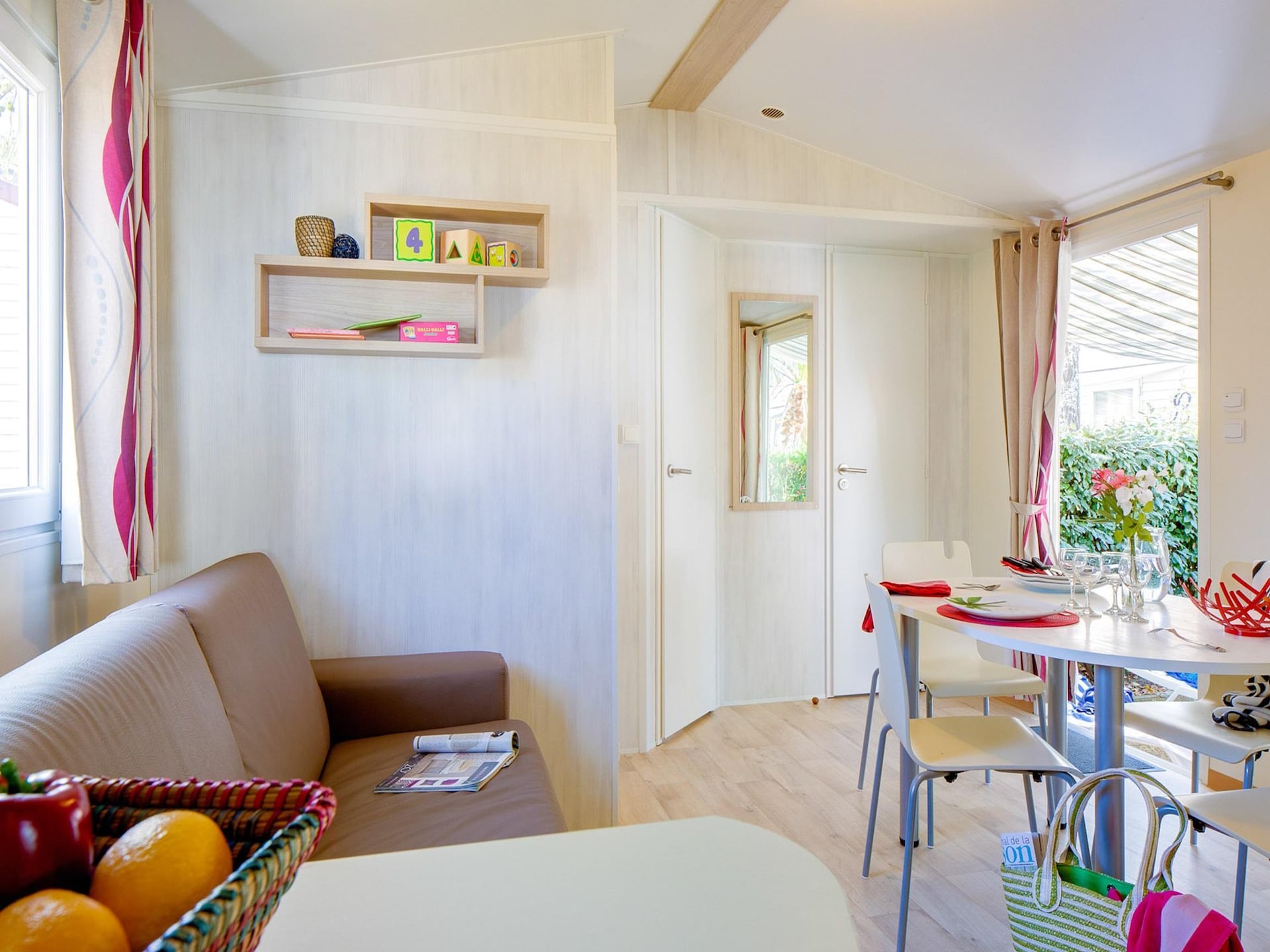 Comfortabele stacaravan voor 6 personen in Vias-Plage · 28 m² - foto 5