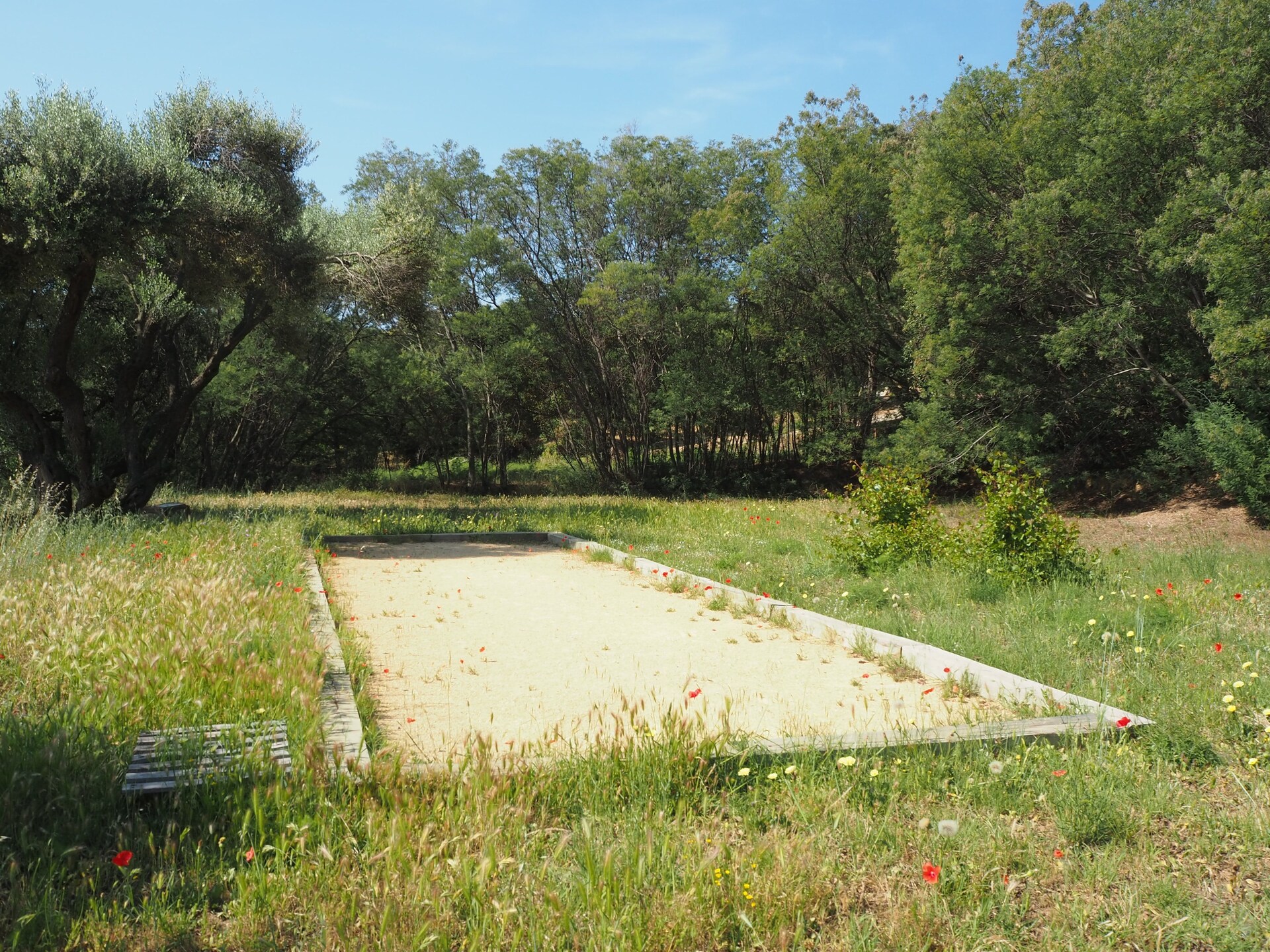 Sfeervol vakantiehuis in Roquebrune-sur-Argens met panoramisch uitzicht - foto 16