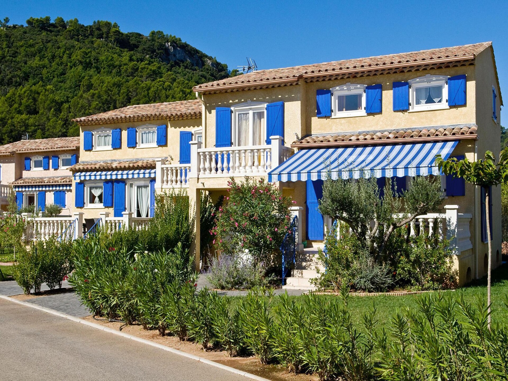 Op 1,0 km van centrum: ruim vakantiehuis voor 8 personen in Vidauban - foto 1