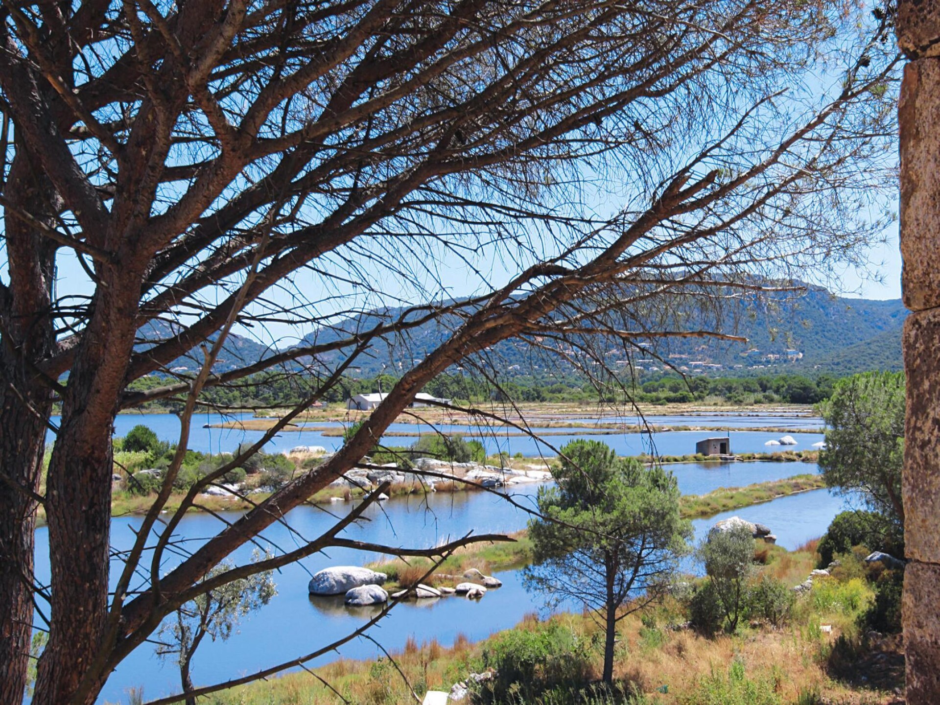 Modern appartement op vakantiepark bij Porto-Vecchio met zwembad en panoramisch uitzicht - foto 10