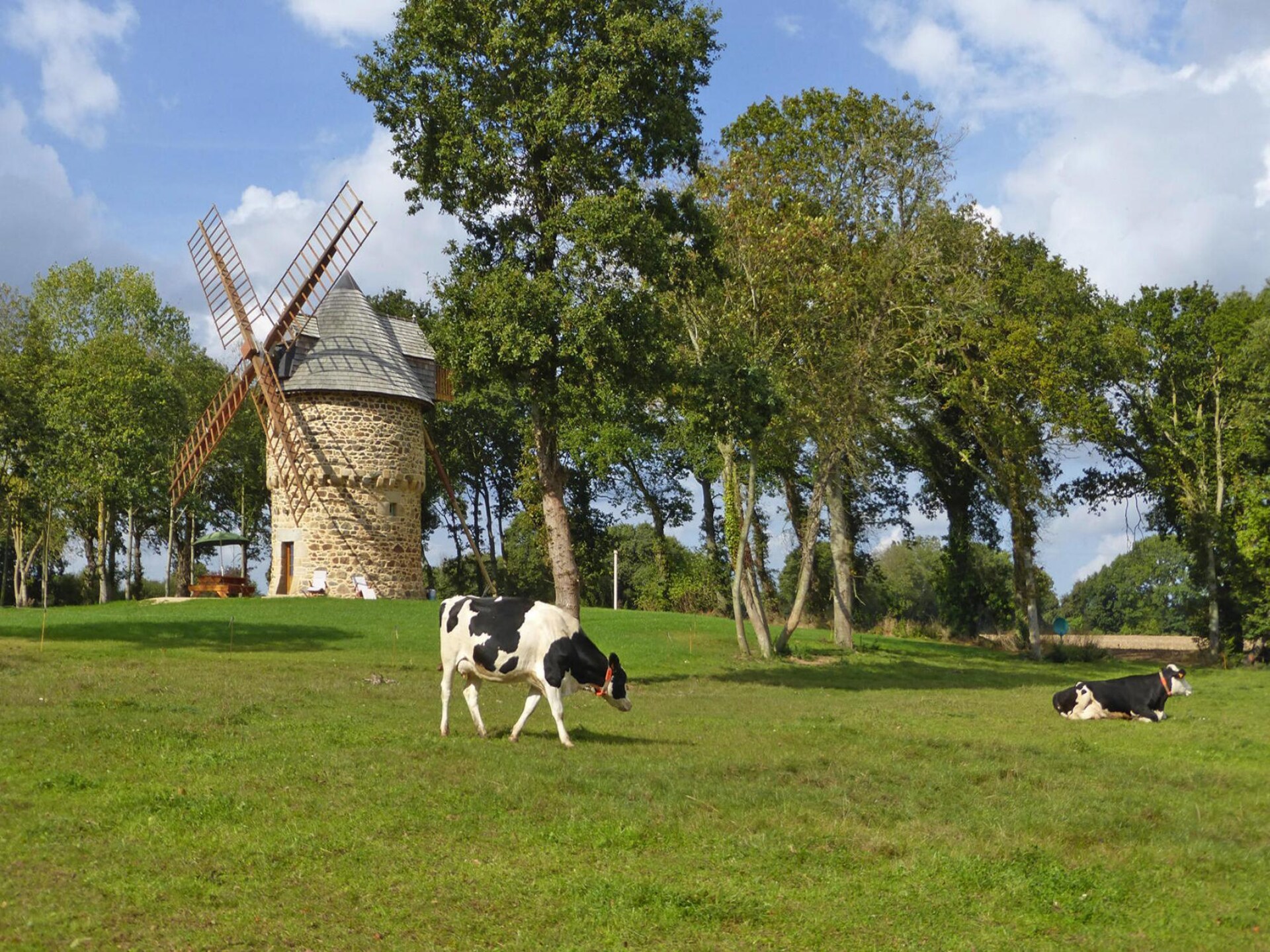 Overnacht in een authentieke gerenoveerde windmolen op het Bretonse platteland - foto 2