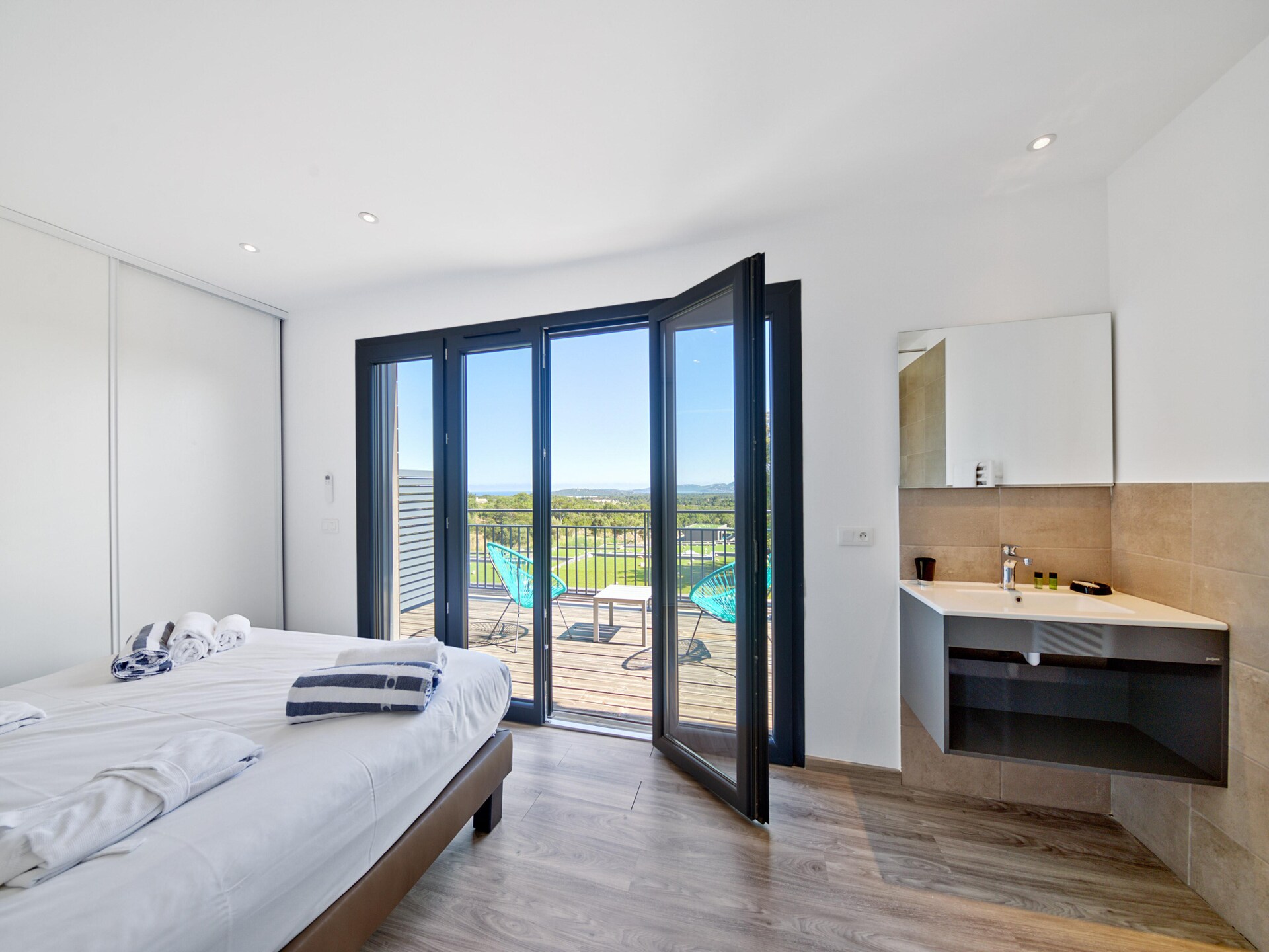Vrijstaande villa met privézwembad en panoramisch uitzicht bij Porto-Vecchio - foto 10