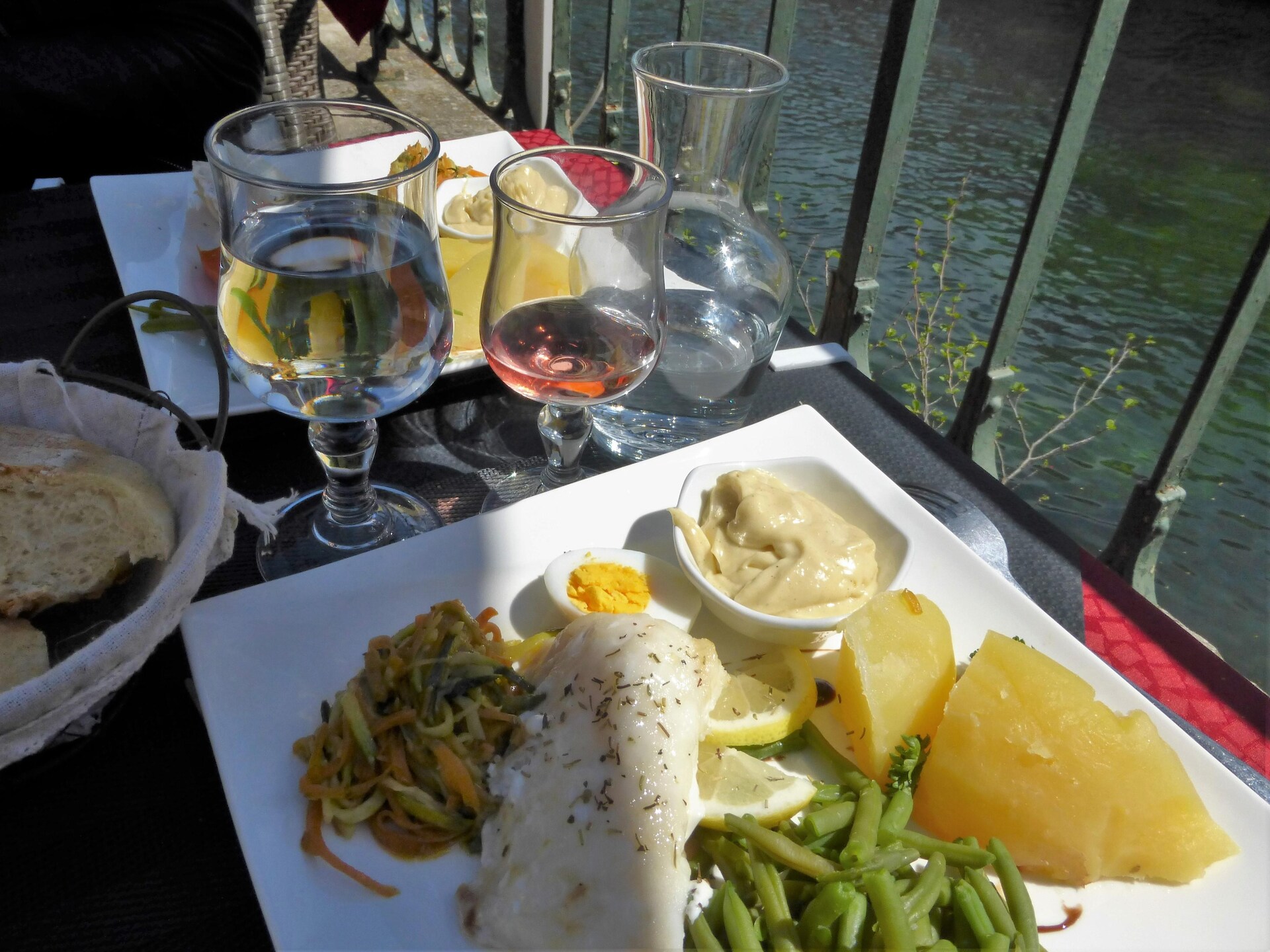 Smaakvol vakantiehuis met zwembad in L'Isle-sur-la-Sorgue - foto 23