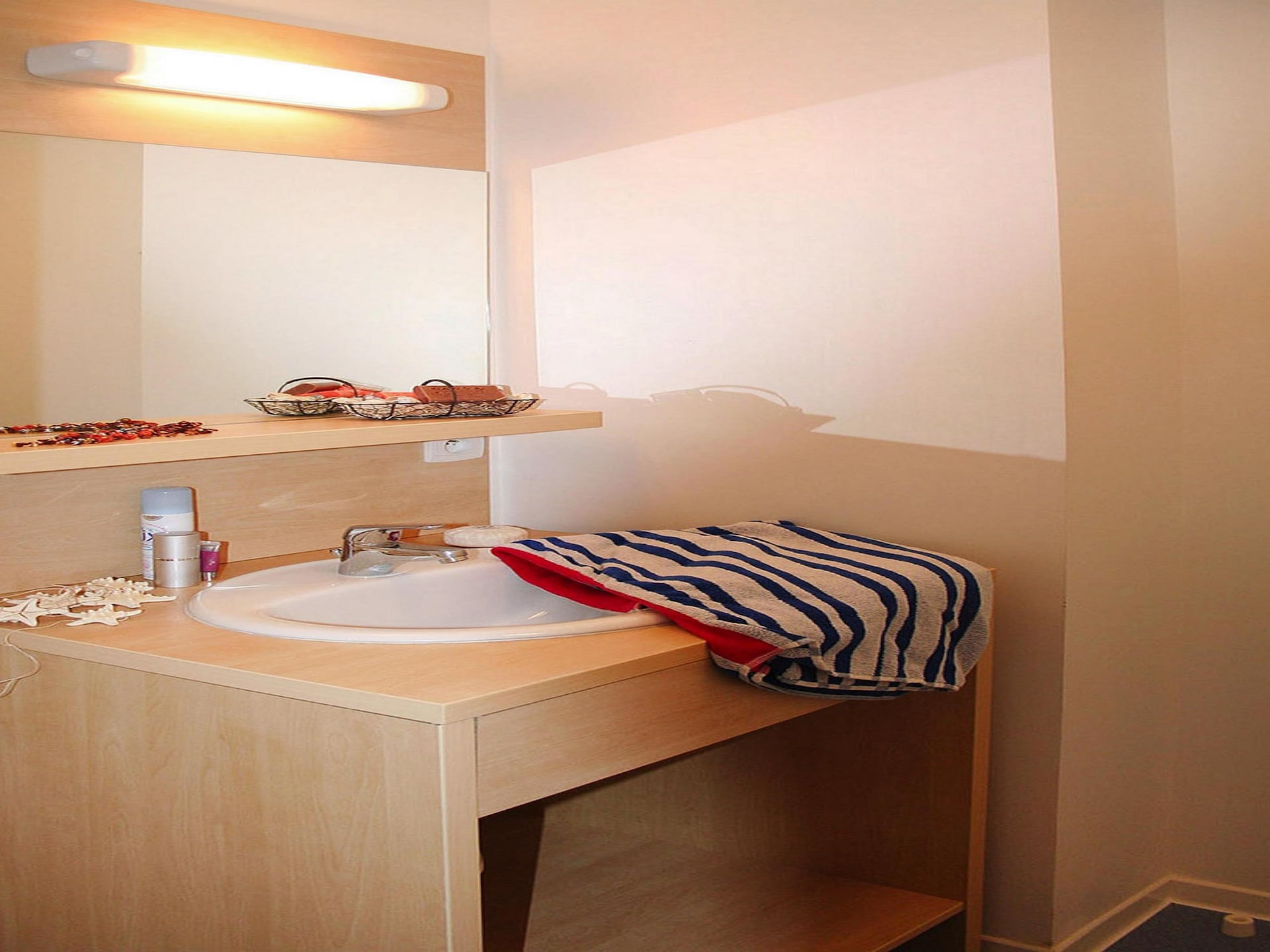 Rustgevend vakantiehuis voor 8 personen in Cassen - foto 12