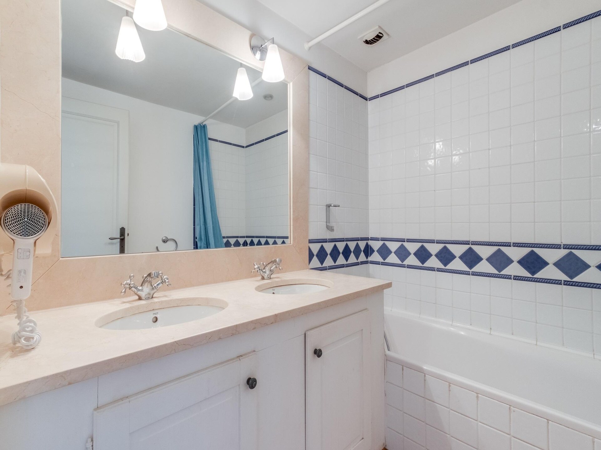 Rustiek appartement op golflandgoed Saint-Endréol met zwembad, spa & balkon - foto 15