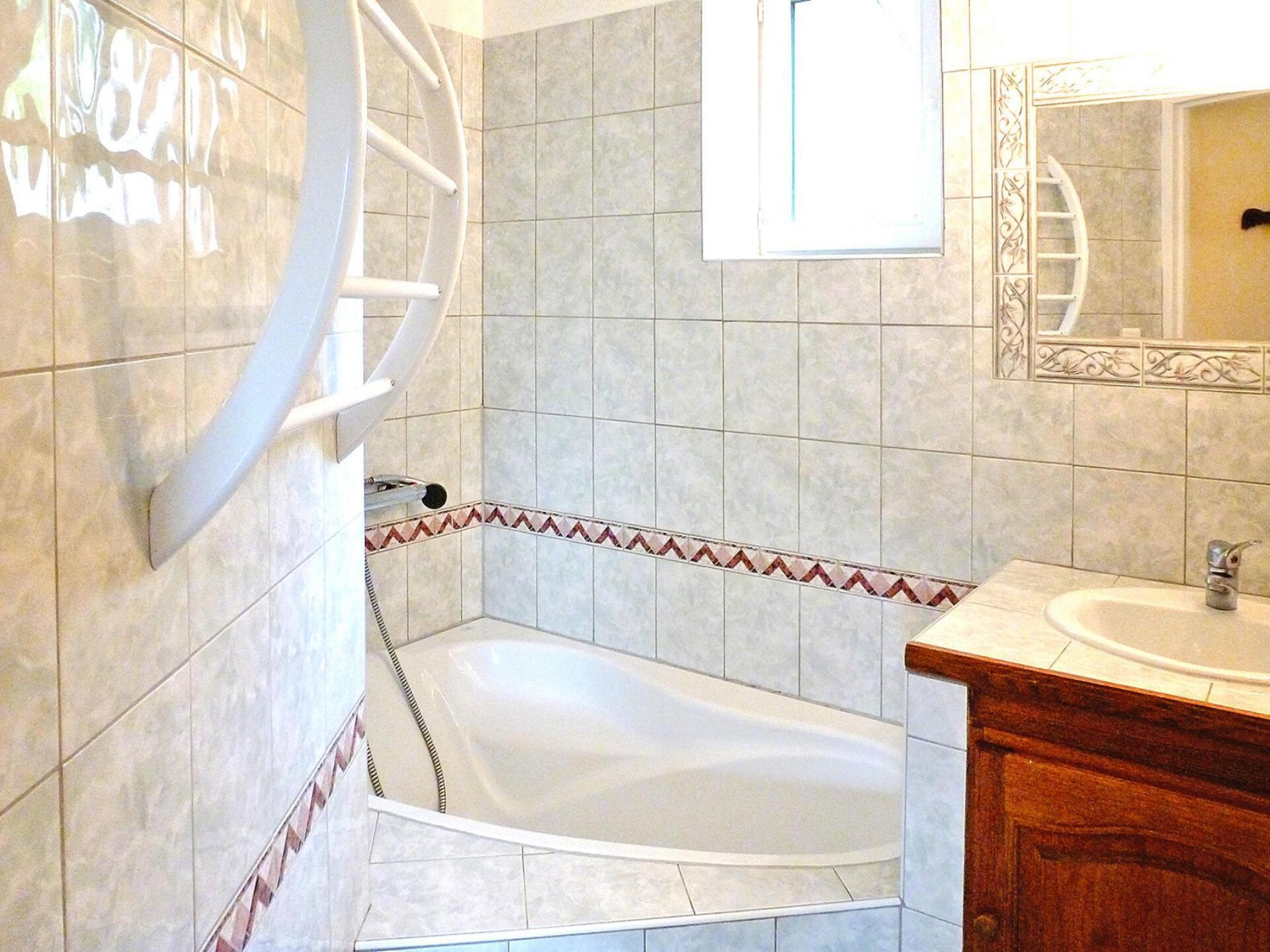 Sfeervol vakantiehuis van natuursteen in Chambonas · 4 pers. - foto 8