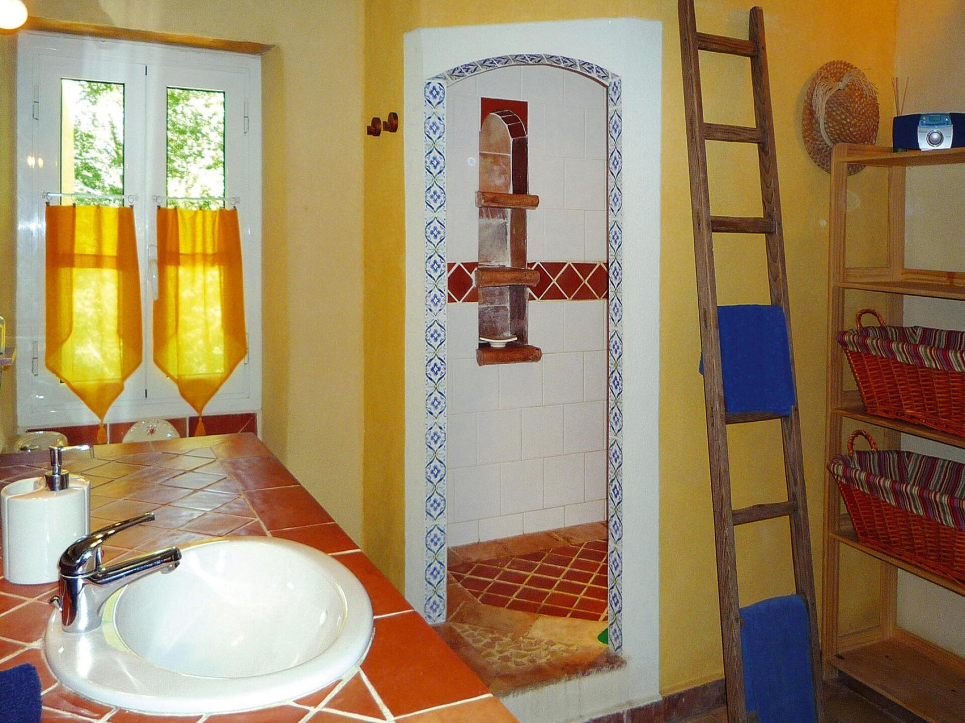 Provençaals vakantiehuis aan de golfbaan met zwembad in Noves - foto 11
