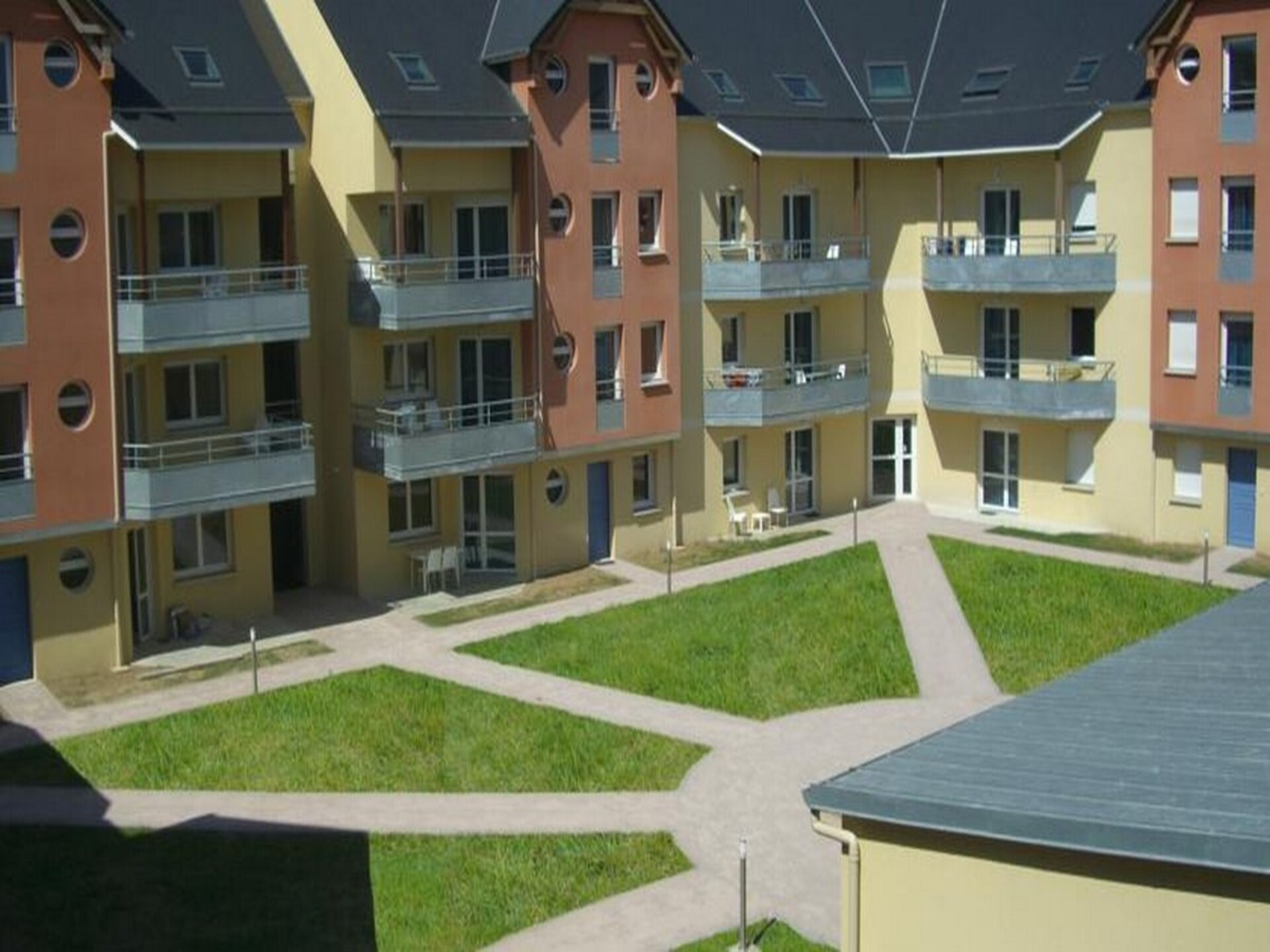 Appartement met balkon in Residence Les Isles de Sola, 200m van zee - foto 32