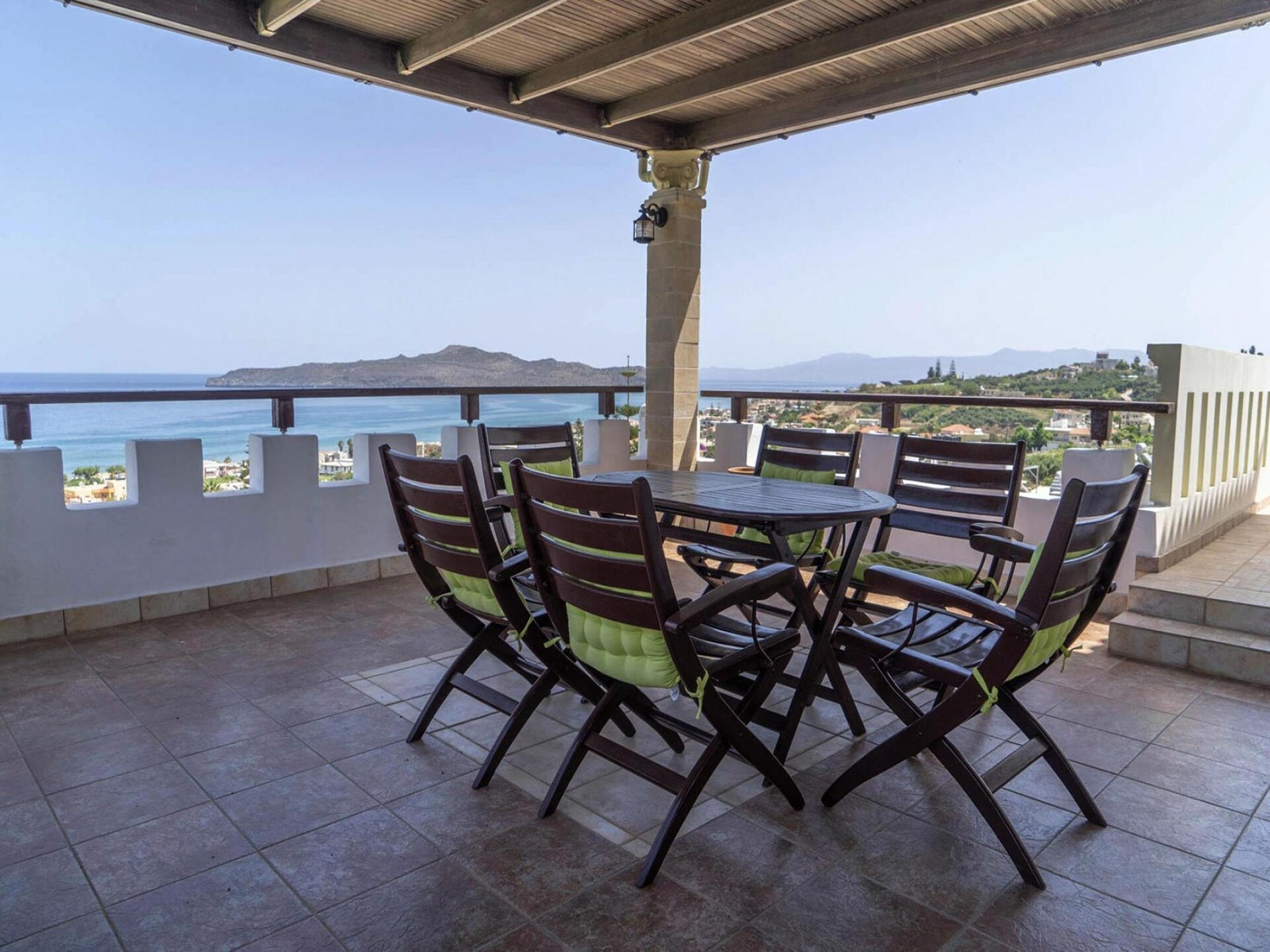 Ruim vakantiehuis in Stalos met panoramisch zeezicht en gedeeld zwembad - foto 13
