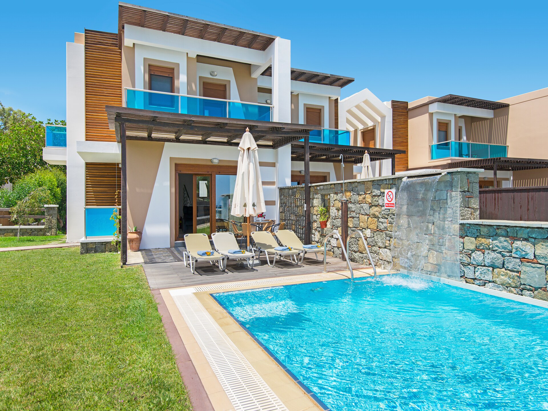 Villa Alia: Zeezicht & privézwembad op 40m van het strand van Kiotari - foto 1