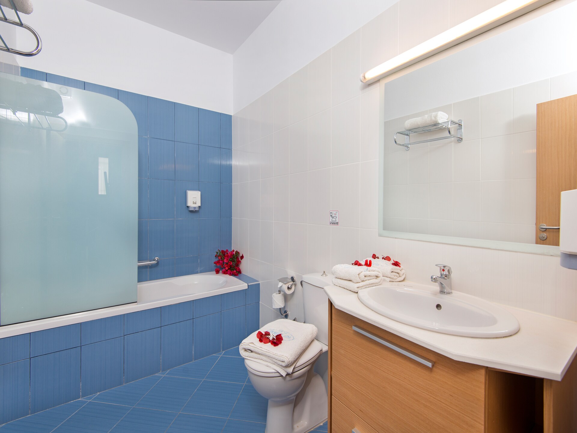 Villa aan Zee in Kiotari, Rhodos – 40m van het Strand met Privézwembad - foto 21