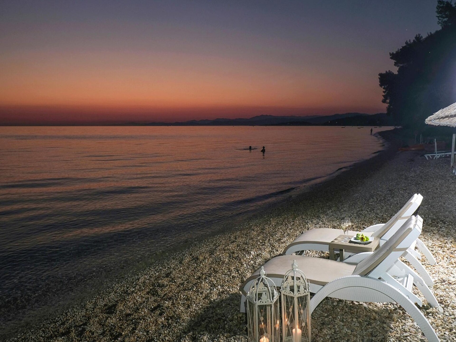 Maisonette aan Elia Beach met zwembad en privéstrand - foto 36