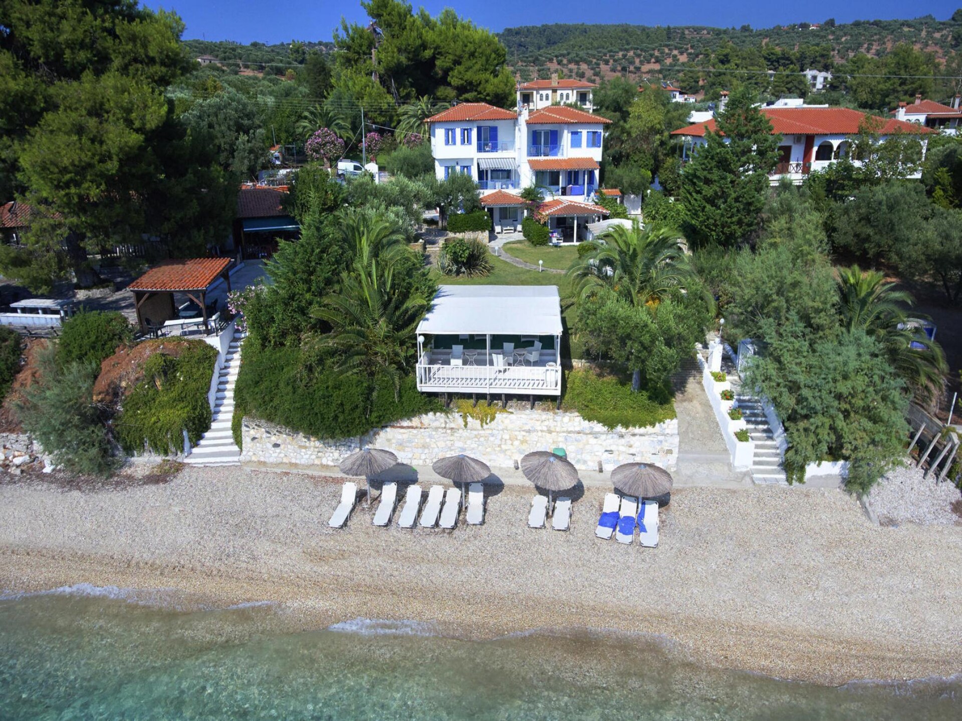 Maisonette aan Elia Beach met zwembad en privéstrand - foto 20