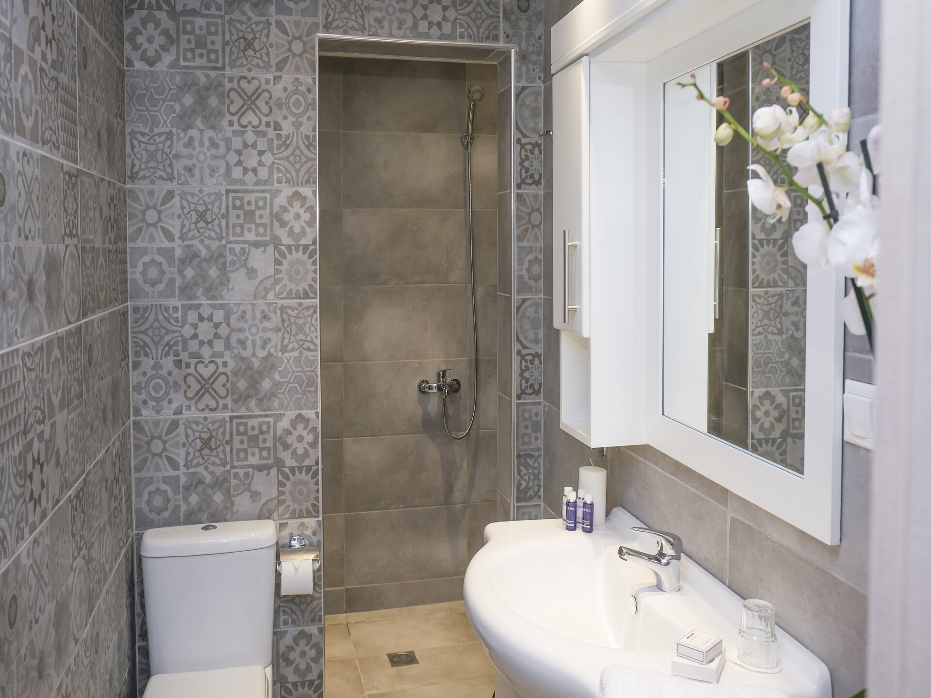 Maisonette aan Elia Beach met zwembad en privéstrand - foto 16