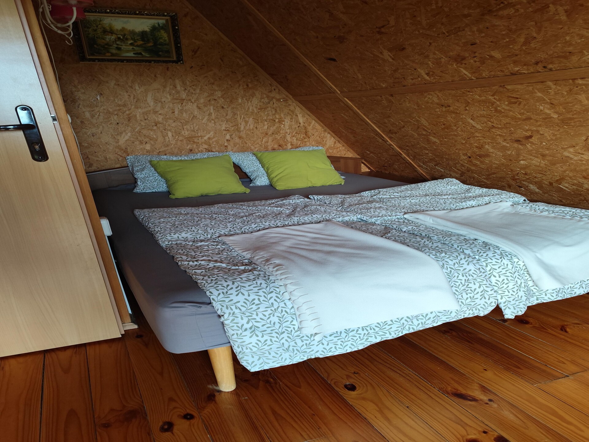 Knus houten vakantiehuis met open haard en tuin nabij meer in Dobrogoszcz - foto 9