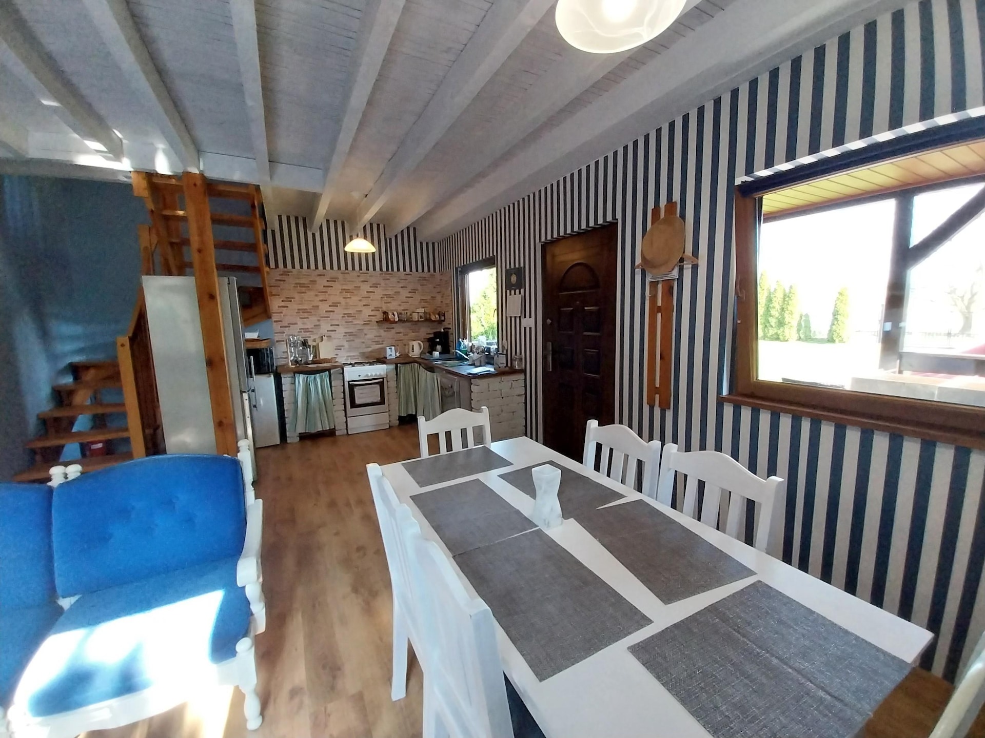 Op 1,0 km van het meer: Ruim vakantiehuis in Świnoujście voor 7 personen - foto 5