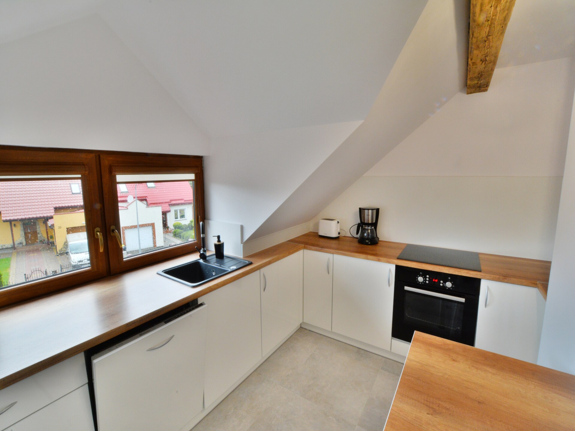 Rustiek appartement met terras nabij strand en vuurtoren van Kolobrzeg - foto 6