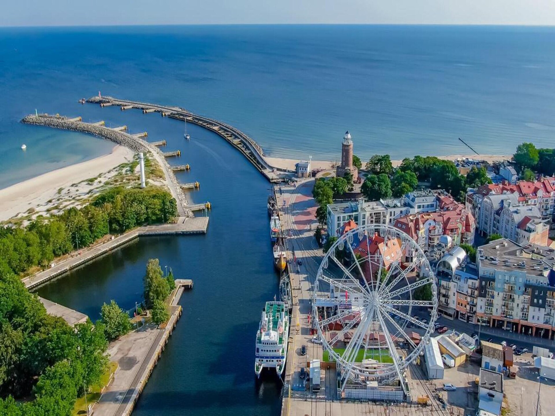 Rustiek appartement met terras nabij strand en vuurtoren van Kolobrzeg - foto 24