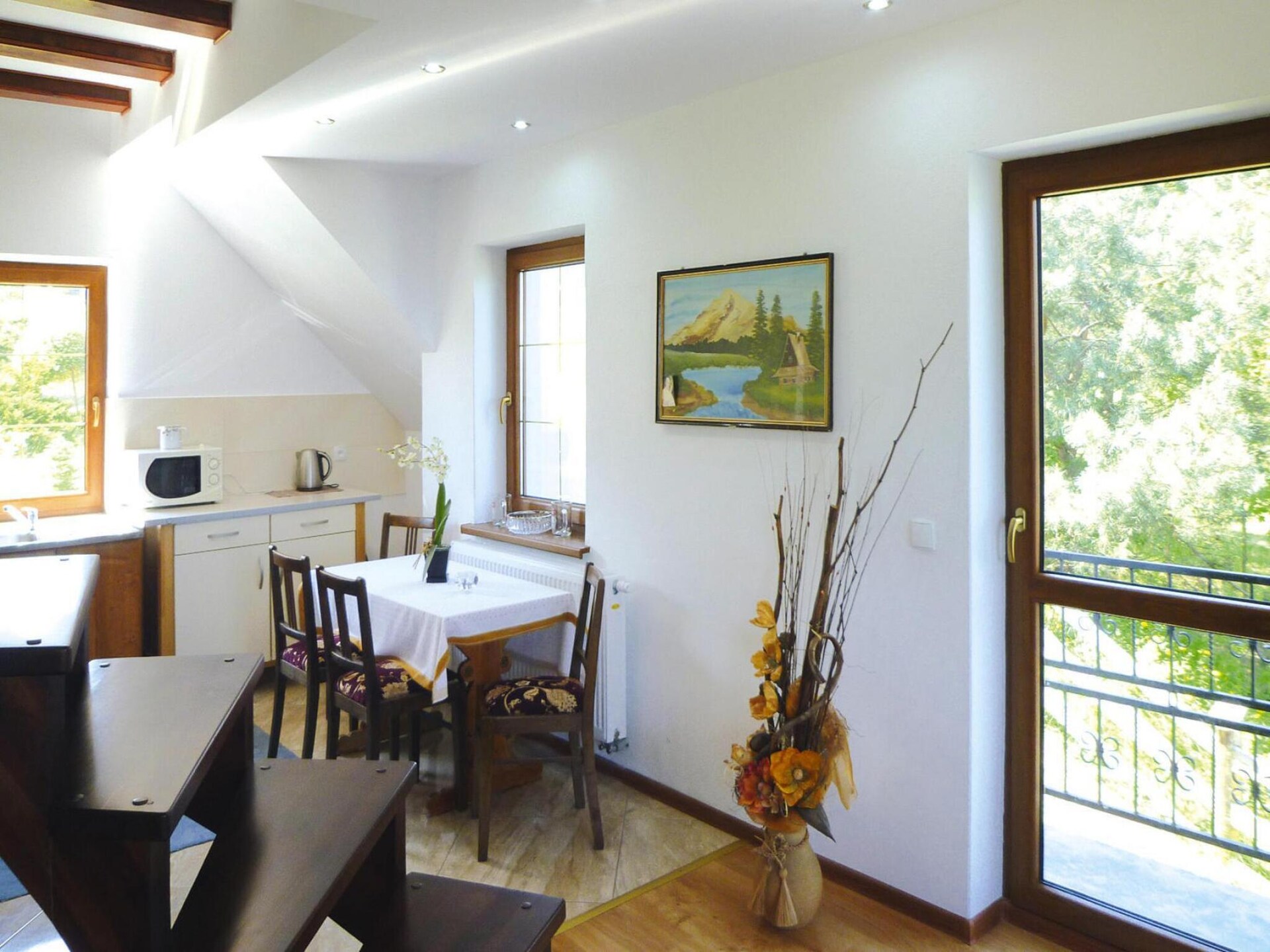 Gezellig vakantieappartement aan het meer in Kasjoebië, 3 slaapkamers - foto 13