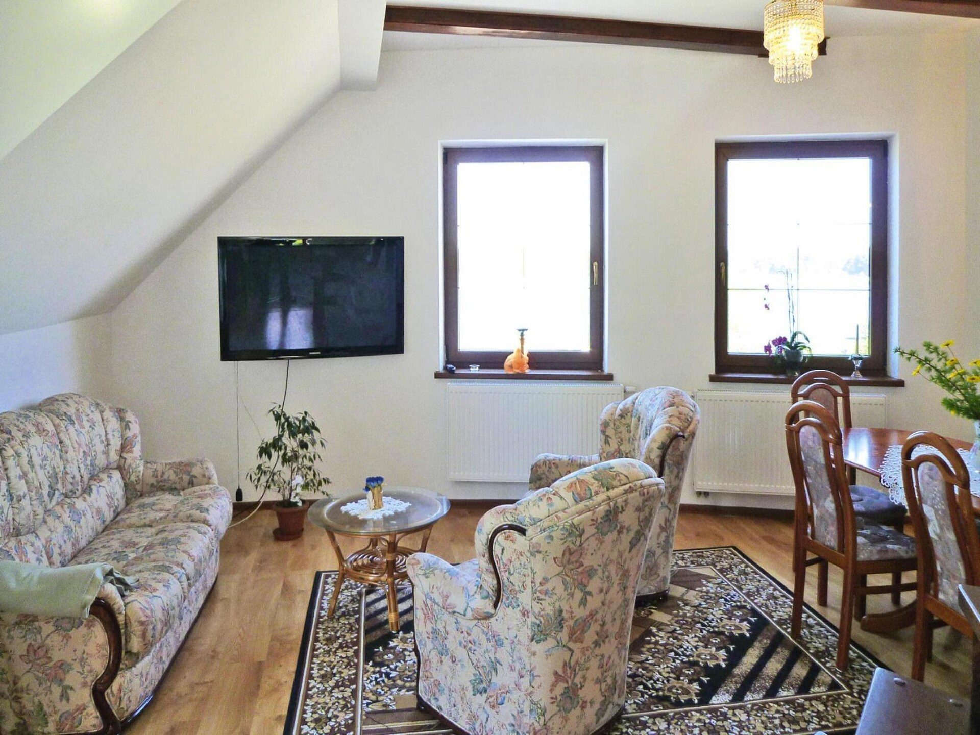 Gezellig vakantieappartement aan het meer in Kasjoebië, 3 slaapkamers - foto 8