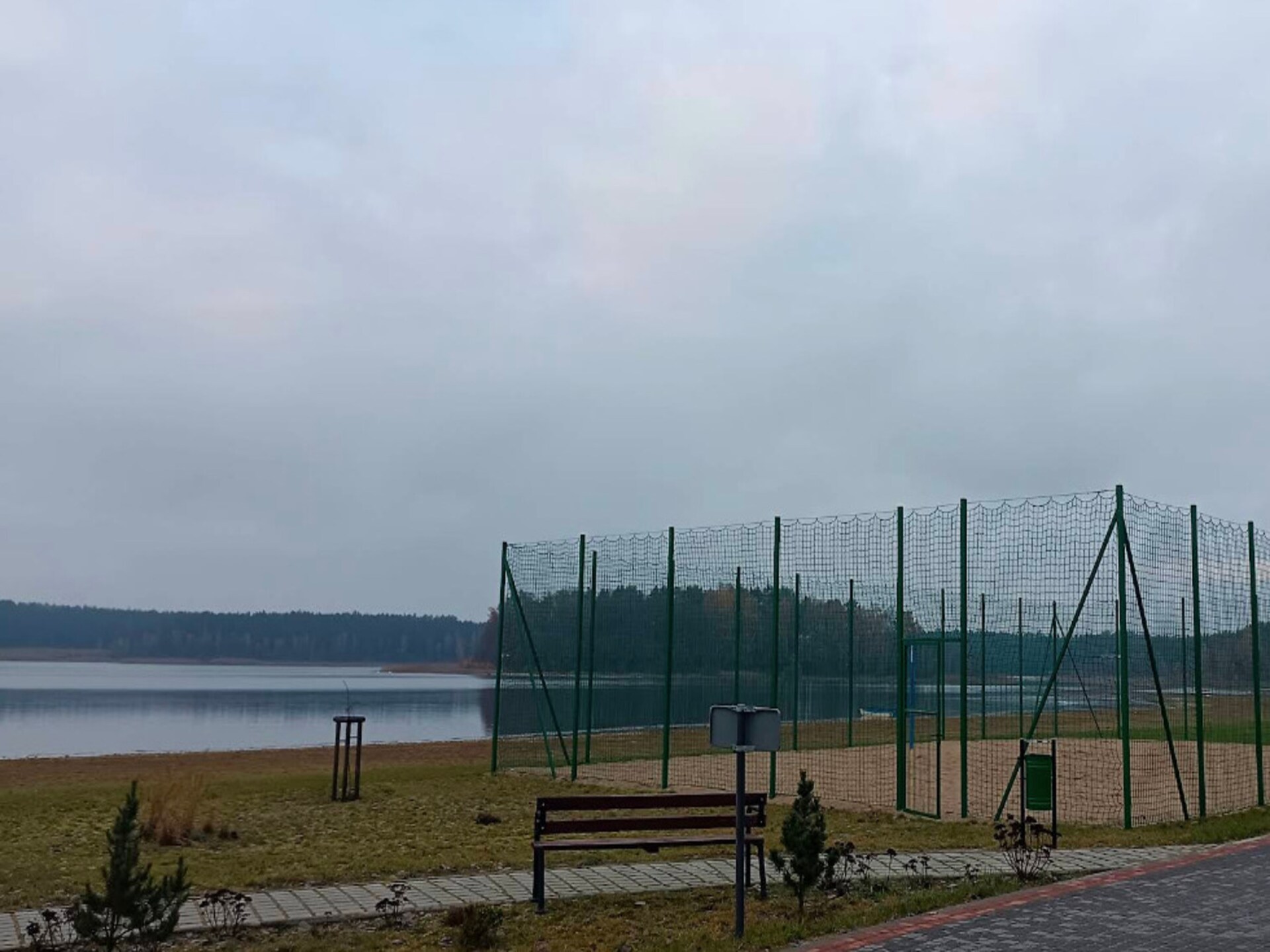 Gezellig vakantieappartement aan het meer in Kasjoebië, 3 slaapkamers - foto 24