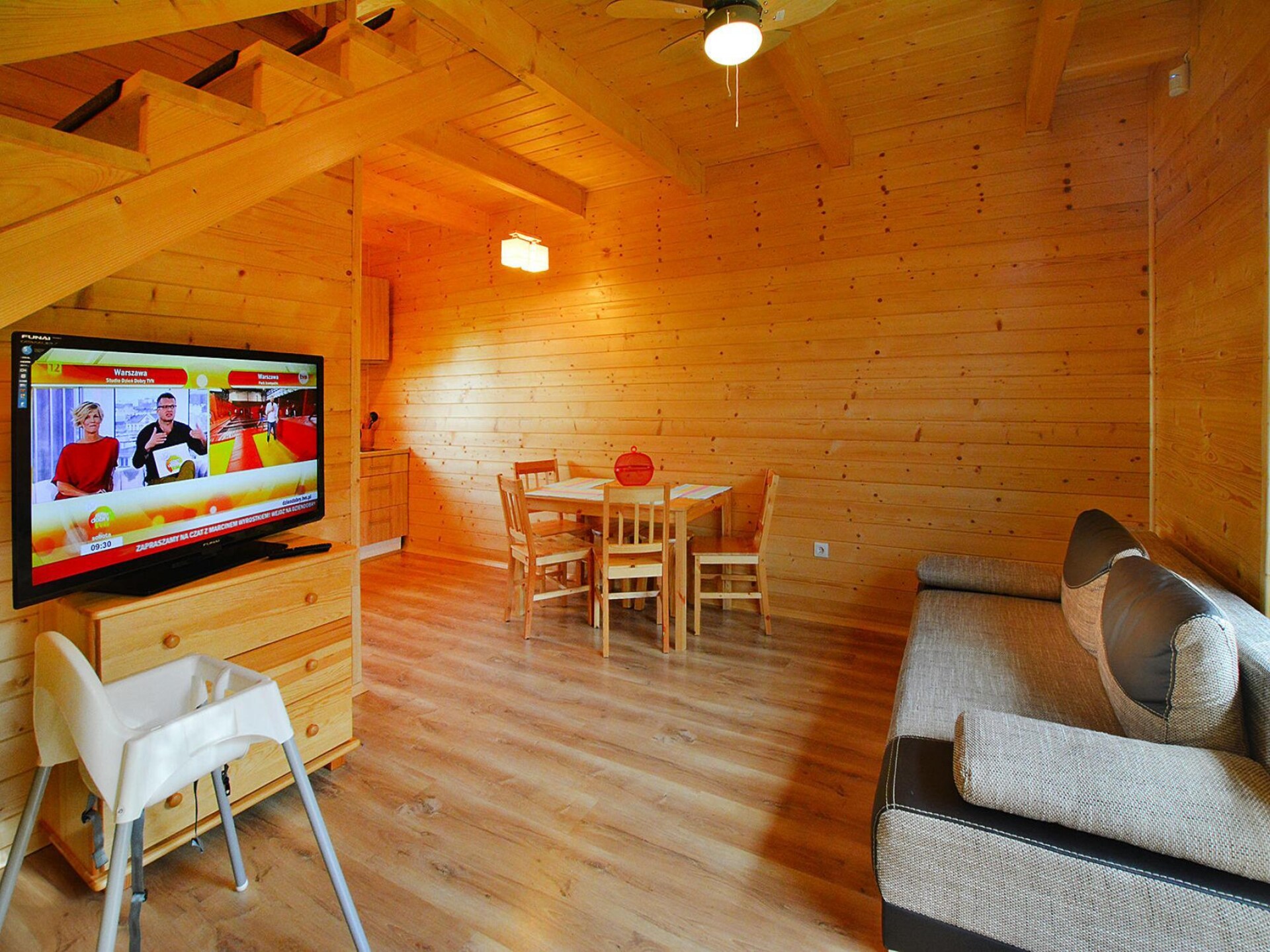 Op 250 m van zee: Rustgevend vakantiehuis met wellness in Grzybowo - foto 3