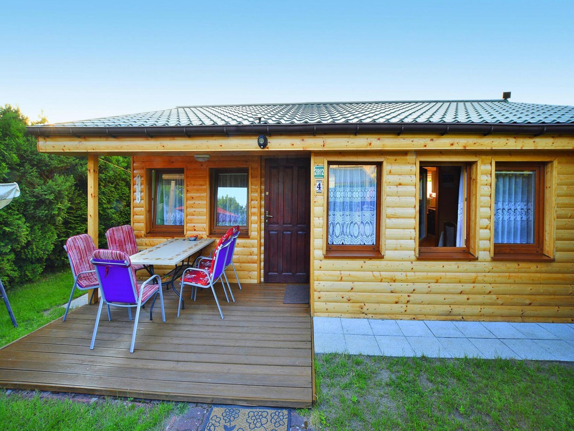Vrijstaand vakantiehuis bij het Rosnowskie meer met overdekt terras - foto 11