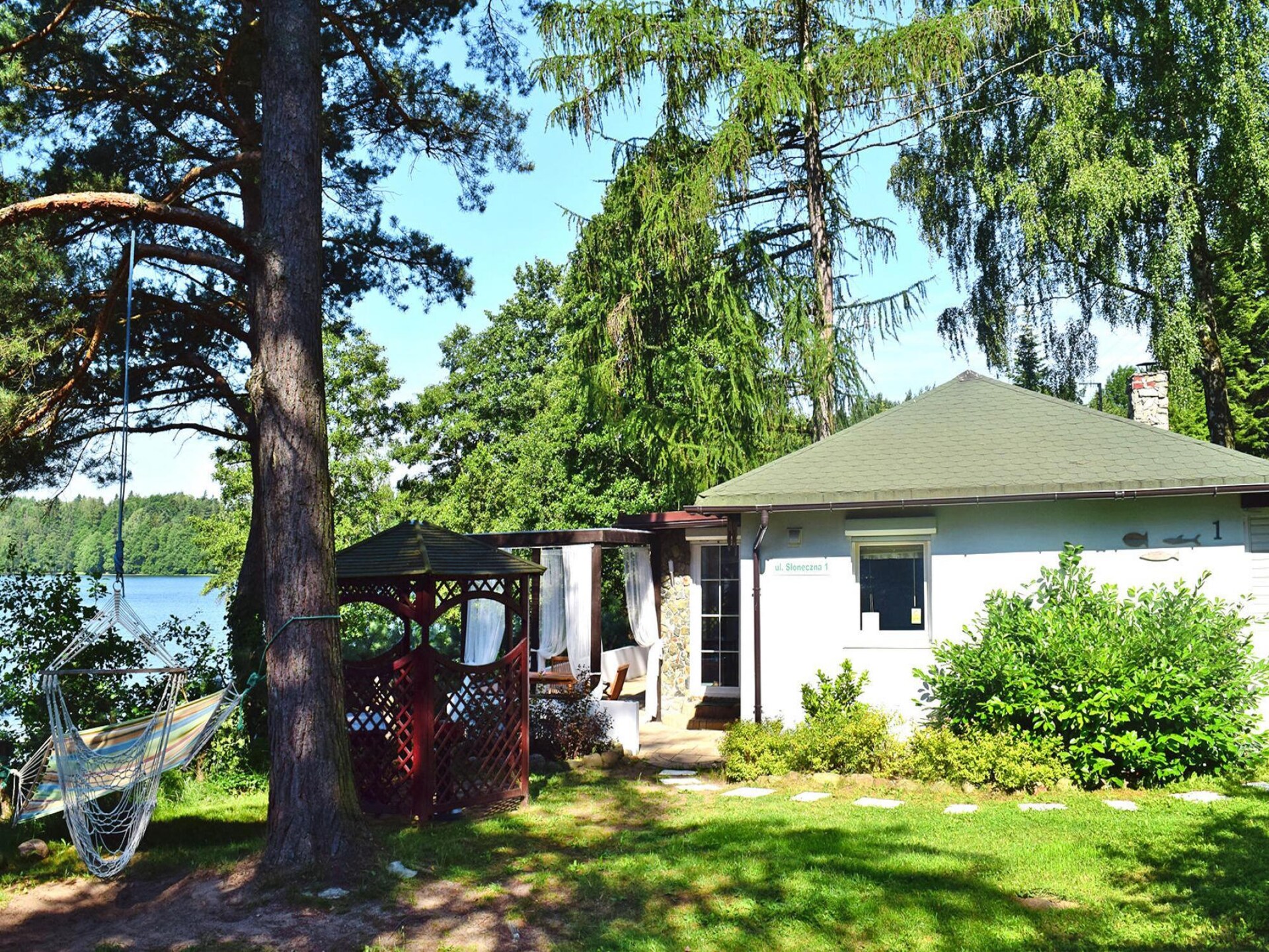Bungalow Bieszkowice: intiem vakantiehuis aan het water in Pommeren - foto 2
