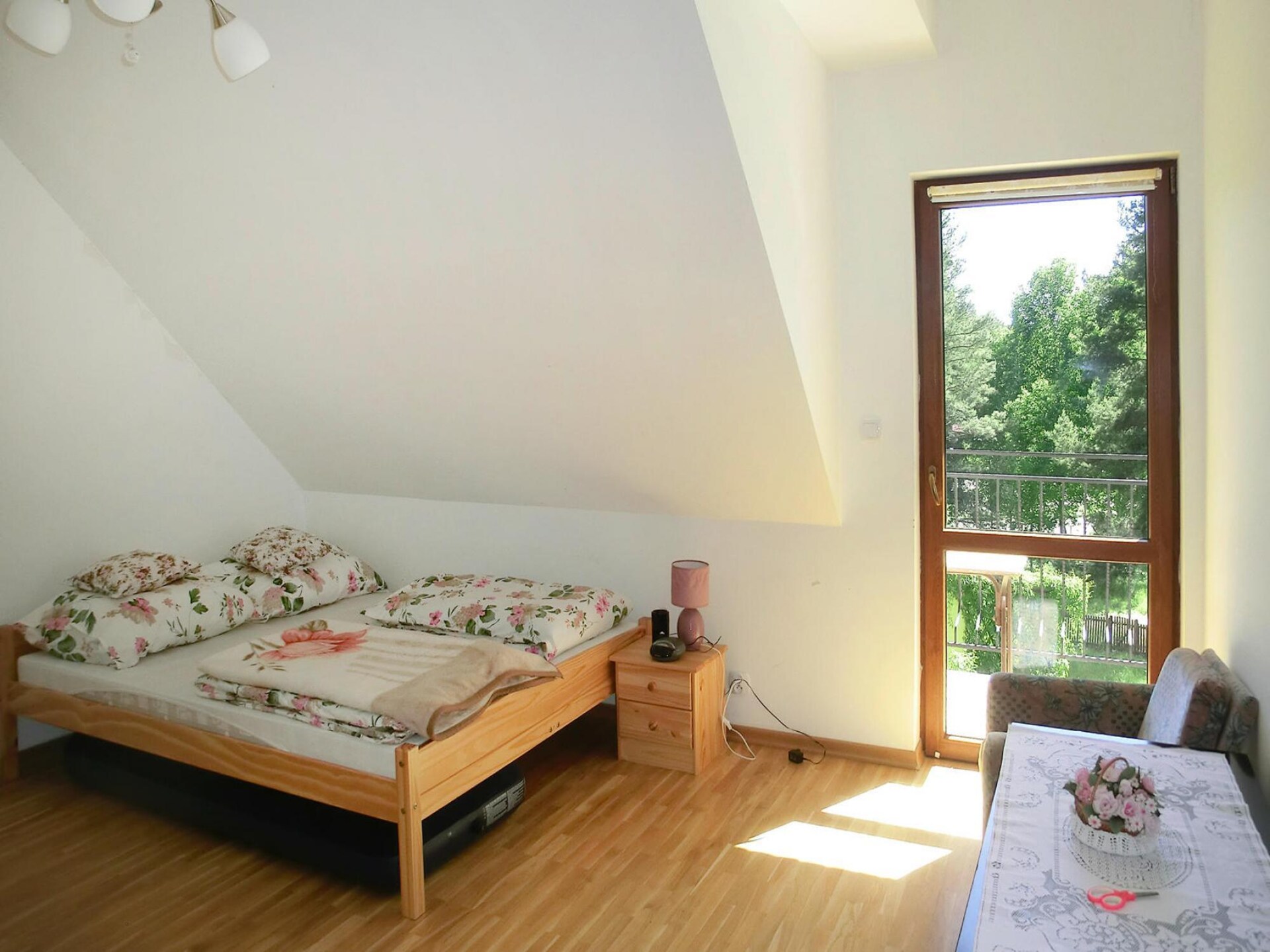 Ruim vakantiehuis voor 8 personen, 150m van het meer in Kretowiny - foto 7