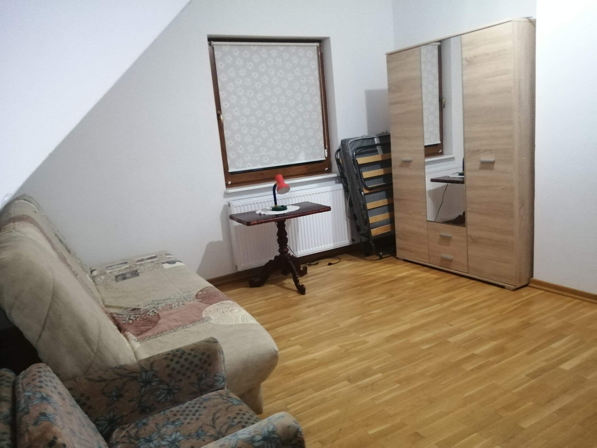 Ruim vakantiehuis voor 8 personen, 150m van het meer in Kretowiny - foto 9