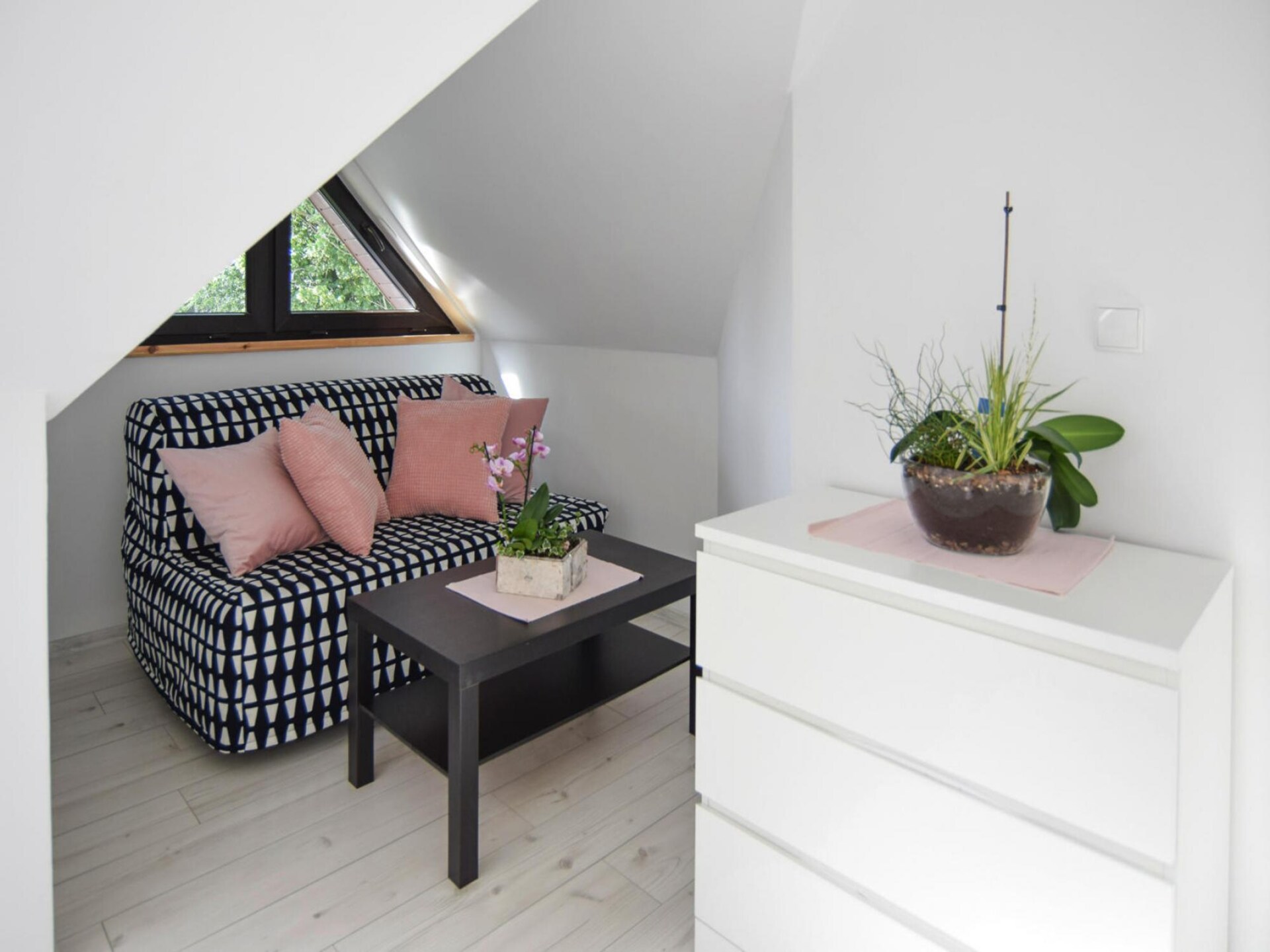 Comfortabel vakantiehuis met open haard, omheinde tuin en fietsen nabij zee - foto 15