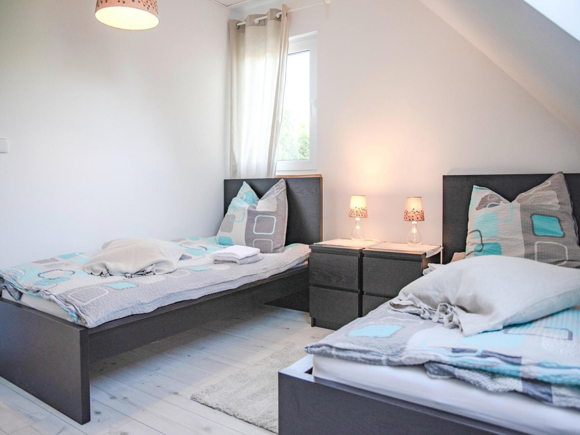 Comfortabel vakantiehuis met open haard, omheinde tuin en fietsen nabij zee - foto 14