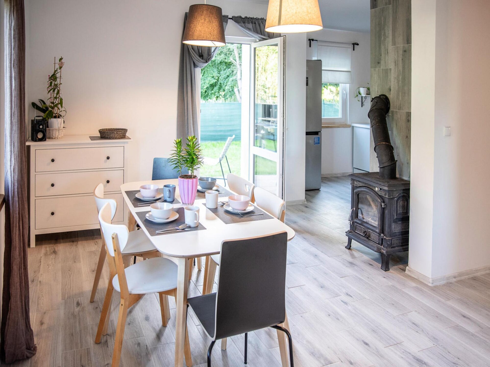 Comfortabel vakantiehuis met open haard, omheinde tuin en fietsen nabij zee - foto 2
