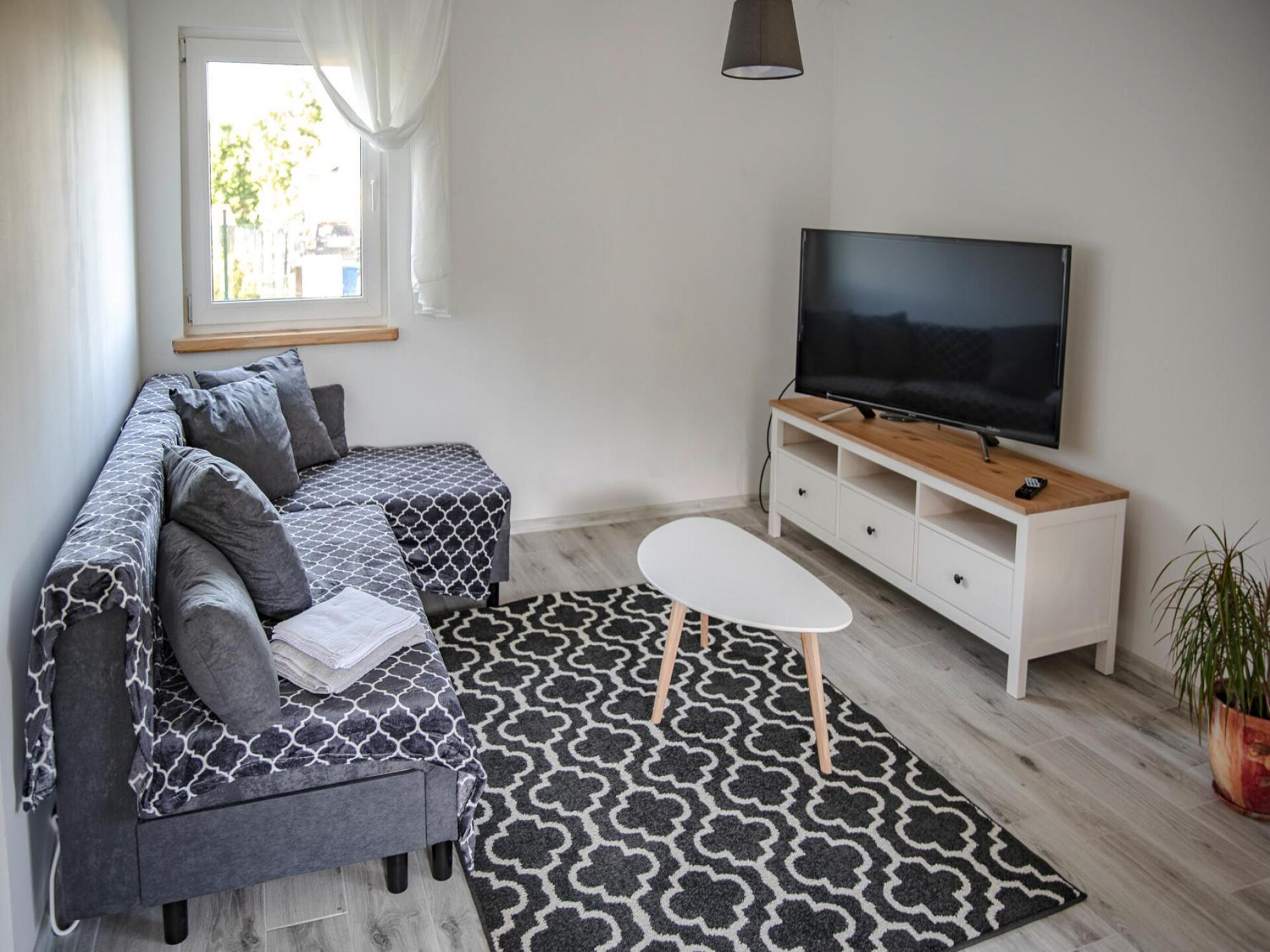 Comfortabel vakantiehuis met open haard, omheinde tuin en fietsen nabij zee - foto 9