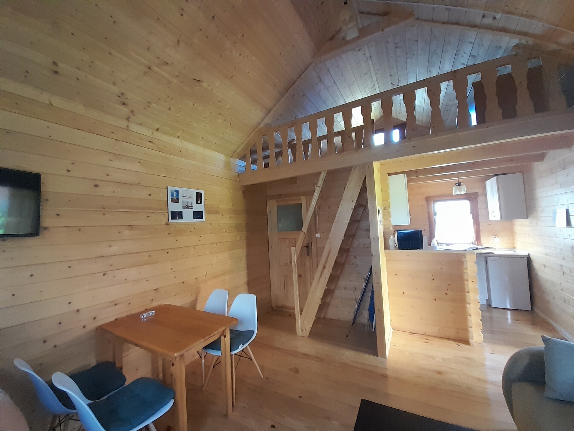 Knus nieuw houten huis voor 5 bij strand en meer in Swinoujście - foto 5