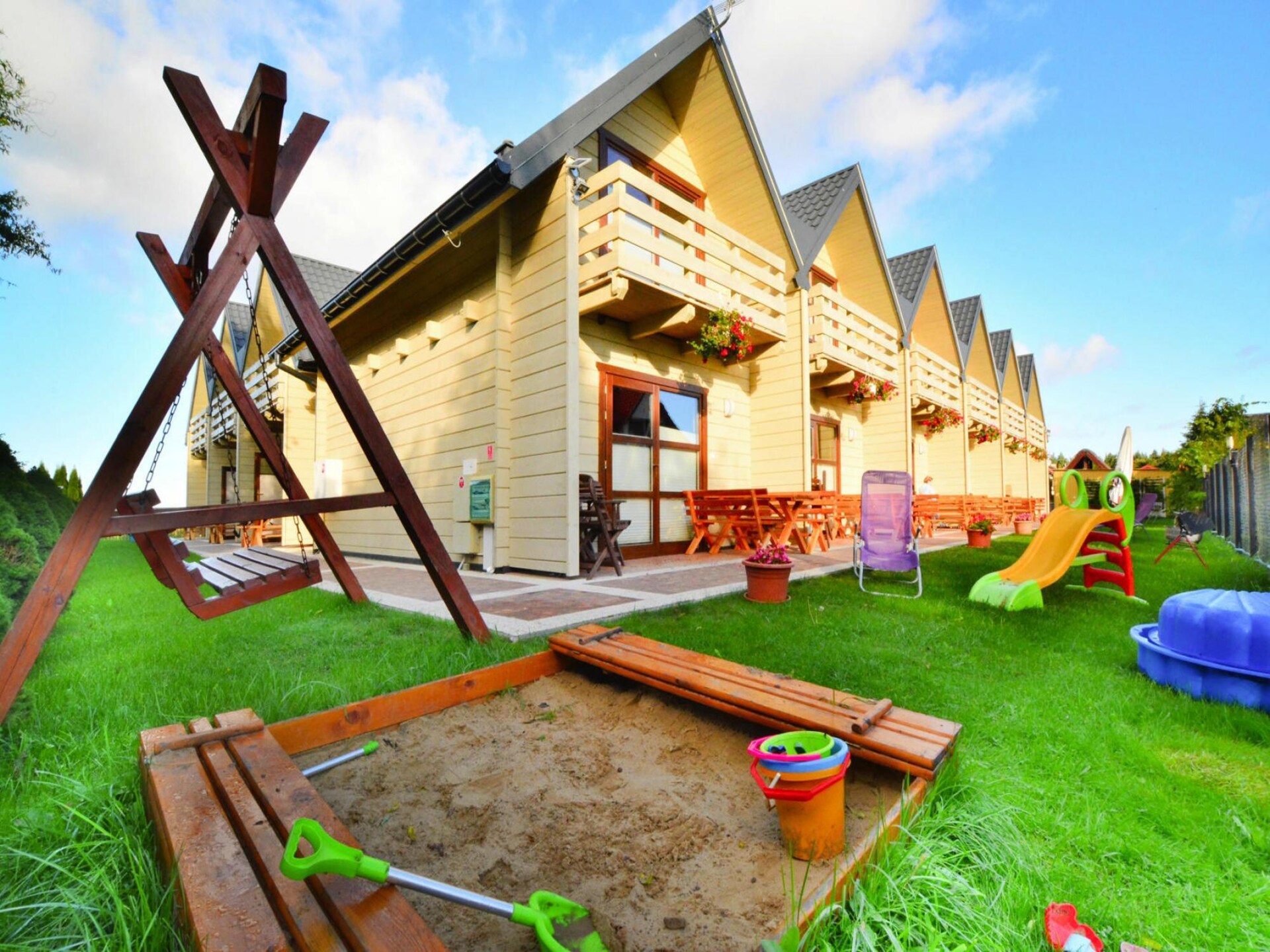 Houten vakantiehuis nabij strand en bos in Grzybowo - foto 14
